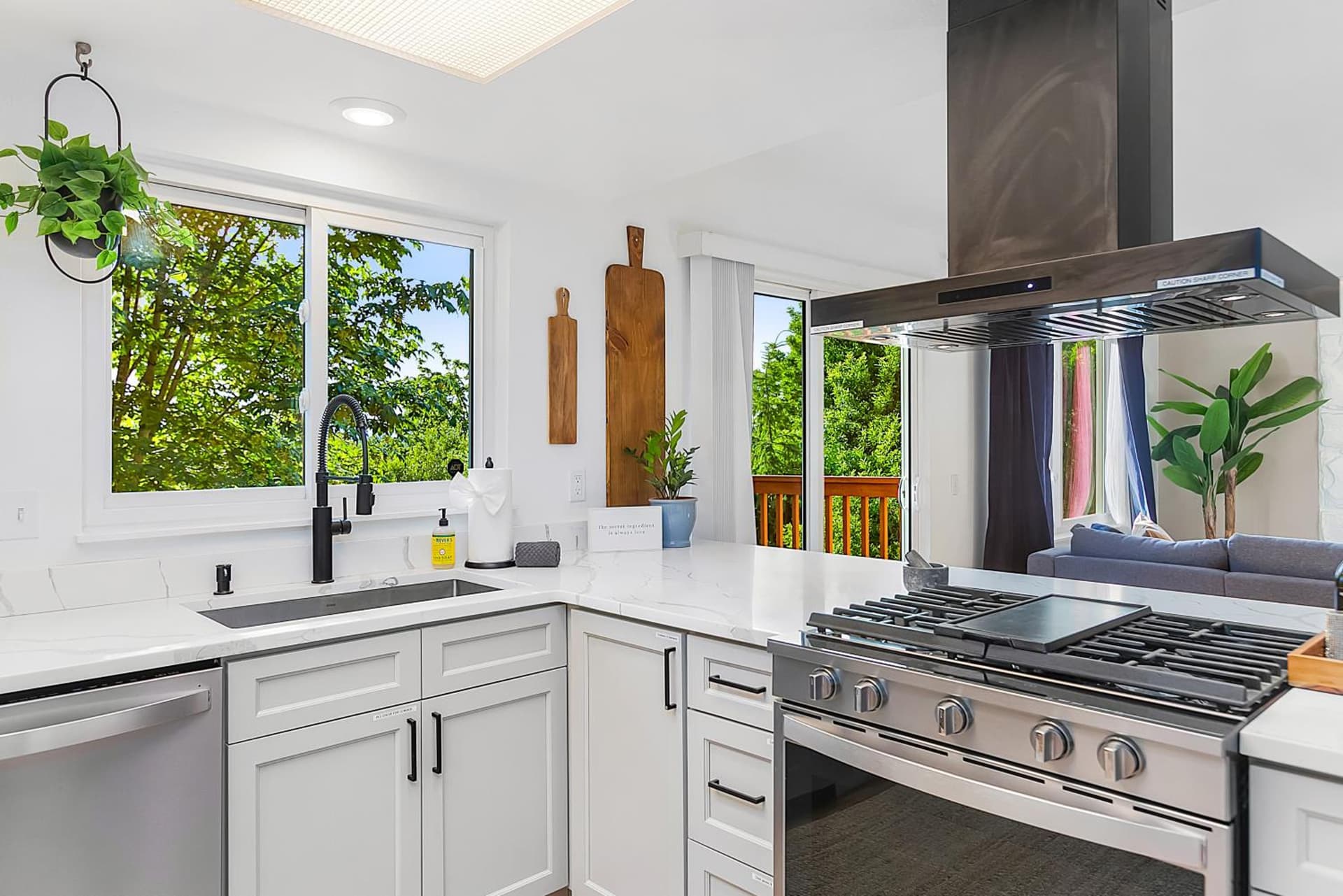 Bodur's Rustling Leaves, with BBQ, Fresh Air & Privacy