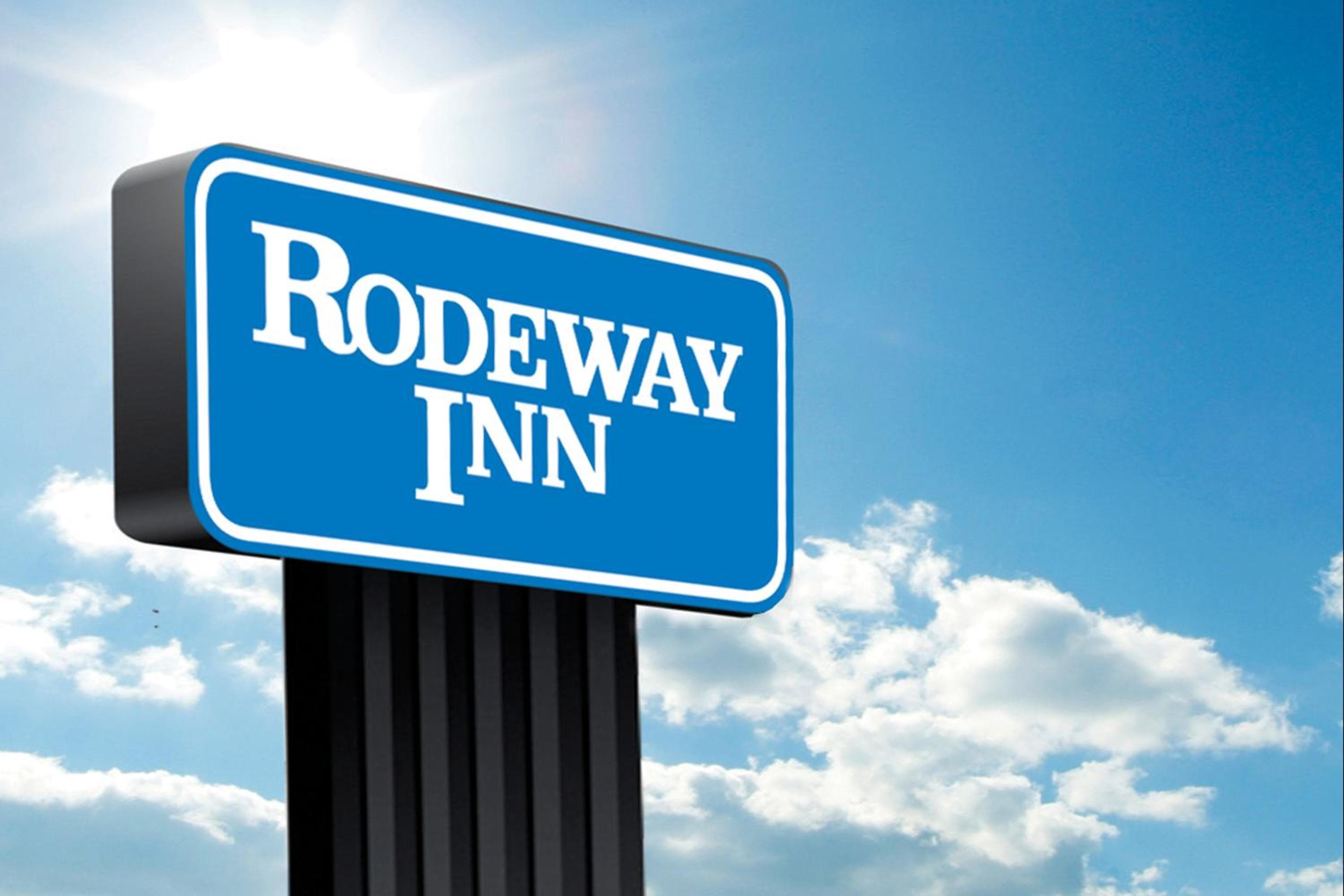 Clemmons Inn & Suites