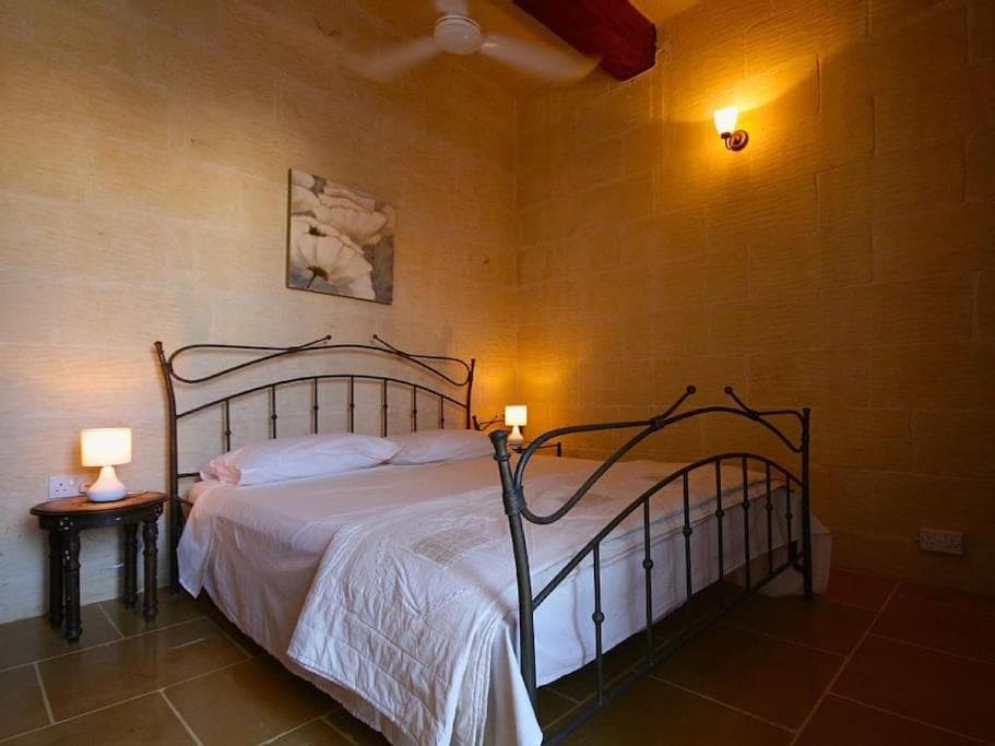 Tal-Mohba Converted Farmhouse Gozo