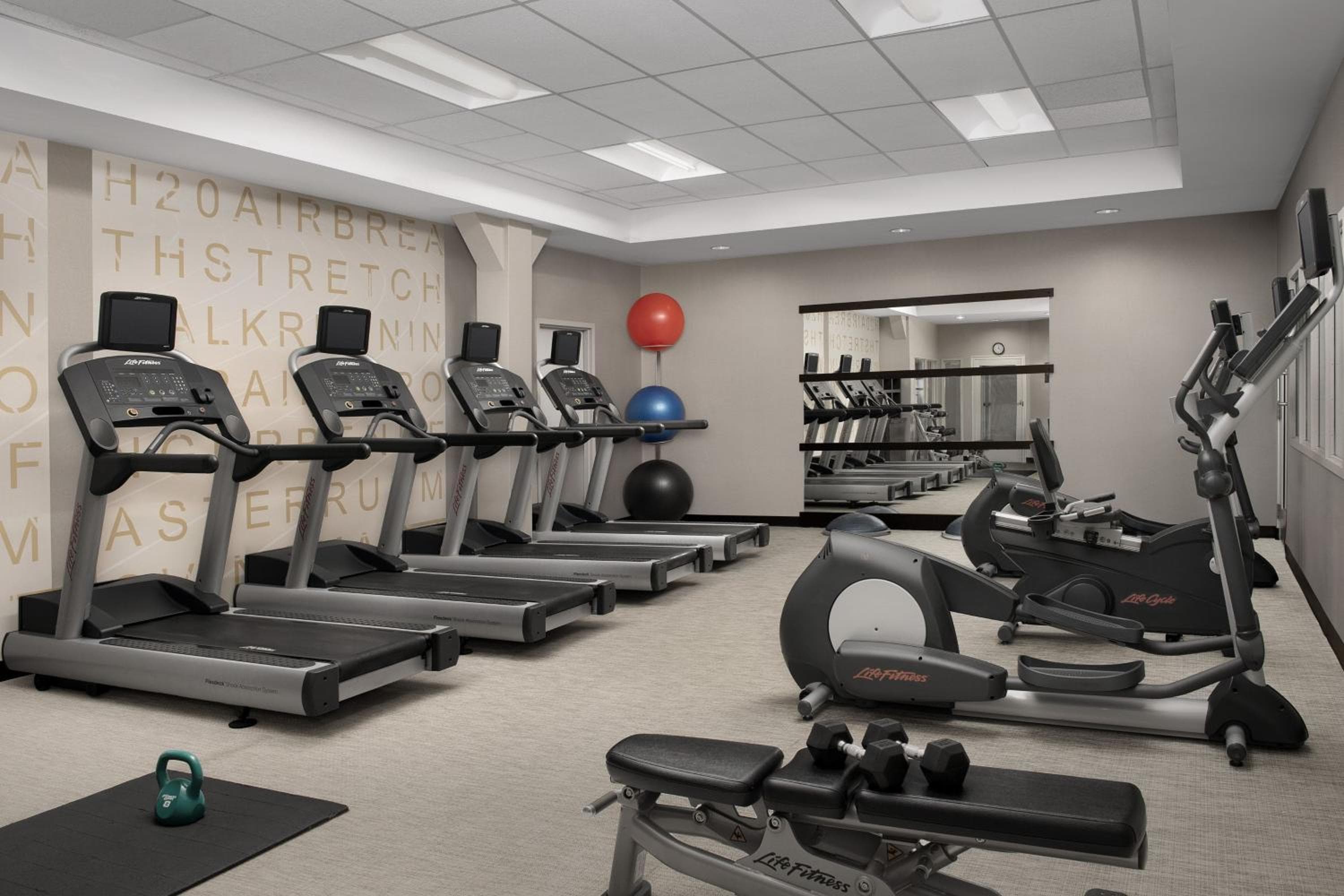 Courtyard by Marriott Syracuse Downtown at Armory Square