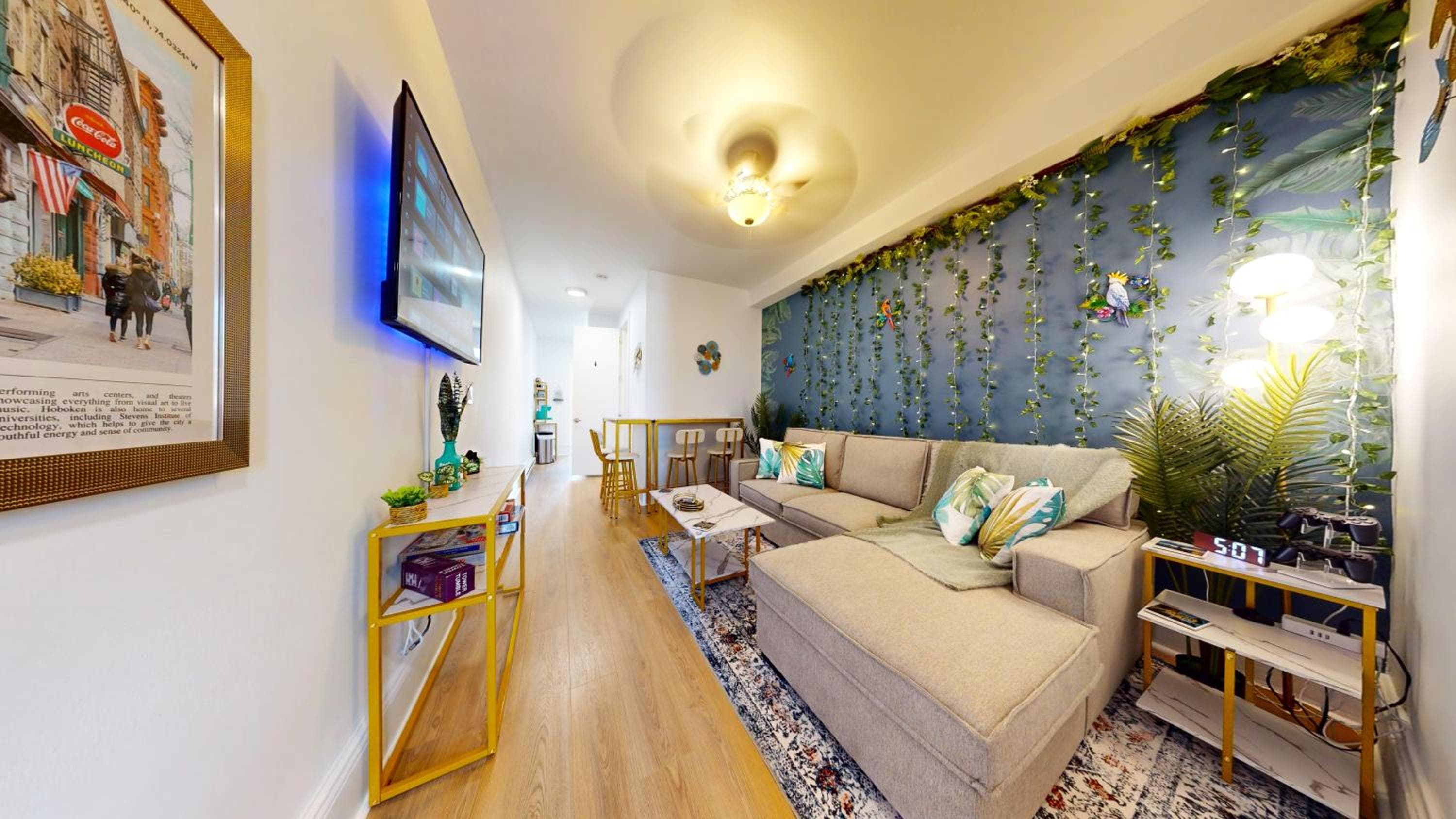 Garden Street Retreat - 15 Minutes to NYC - Sleeps 6 comfortably