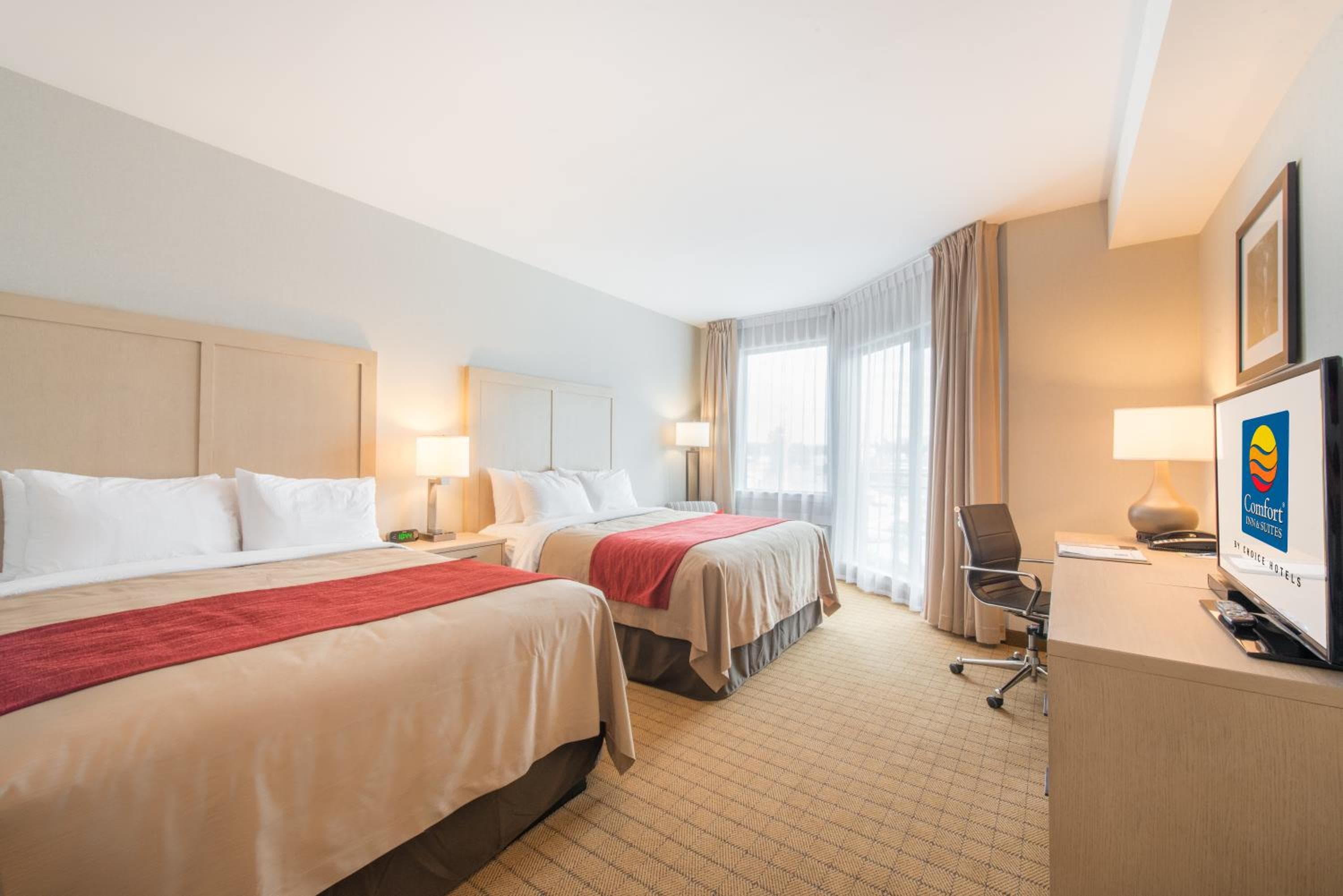 Comfort Inn & Suites