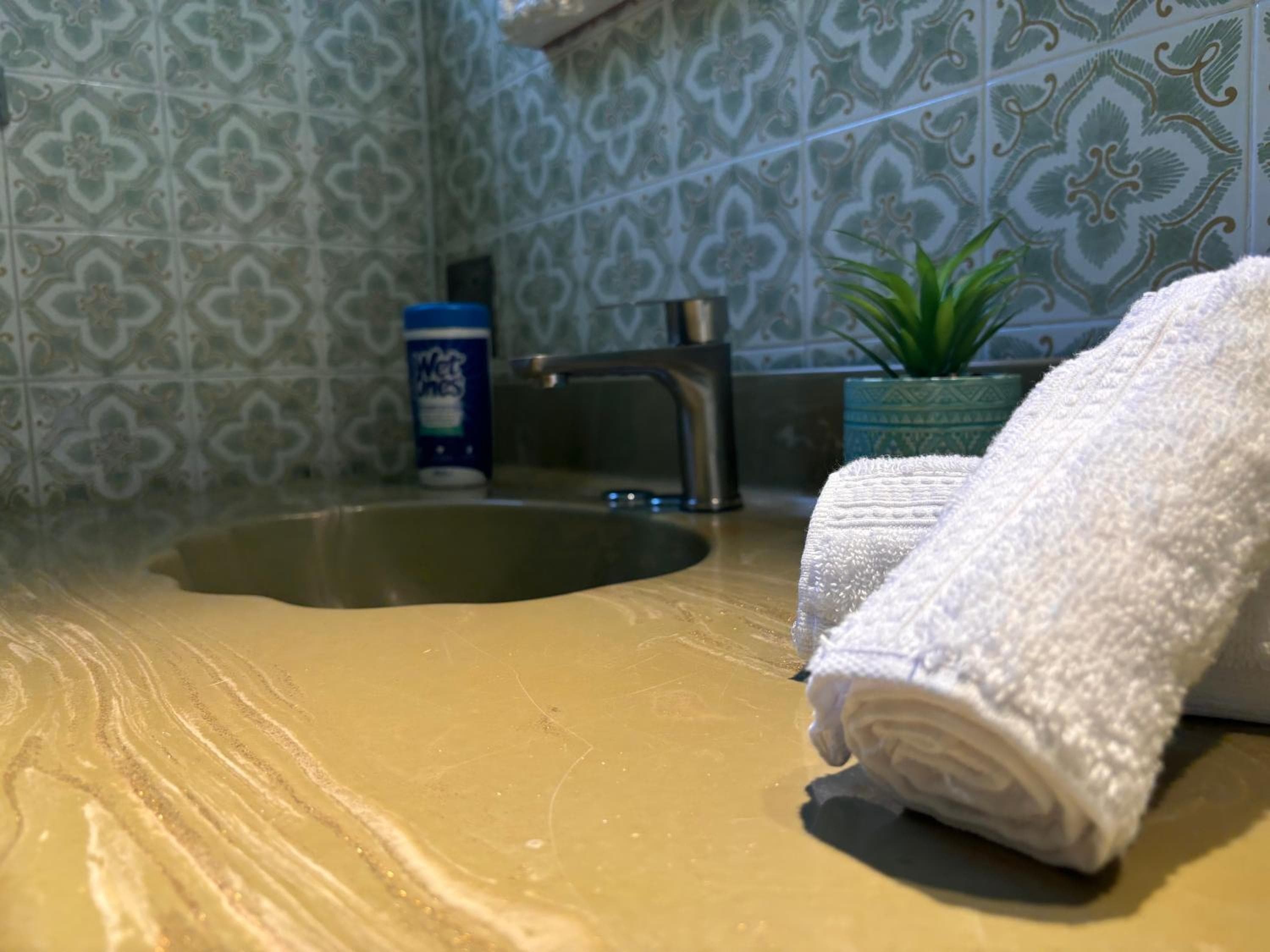 Relaxation Retreat Unit- Free Parking