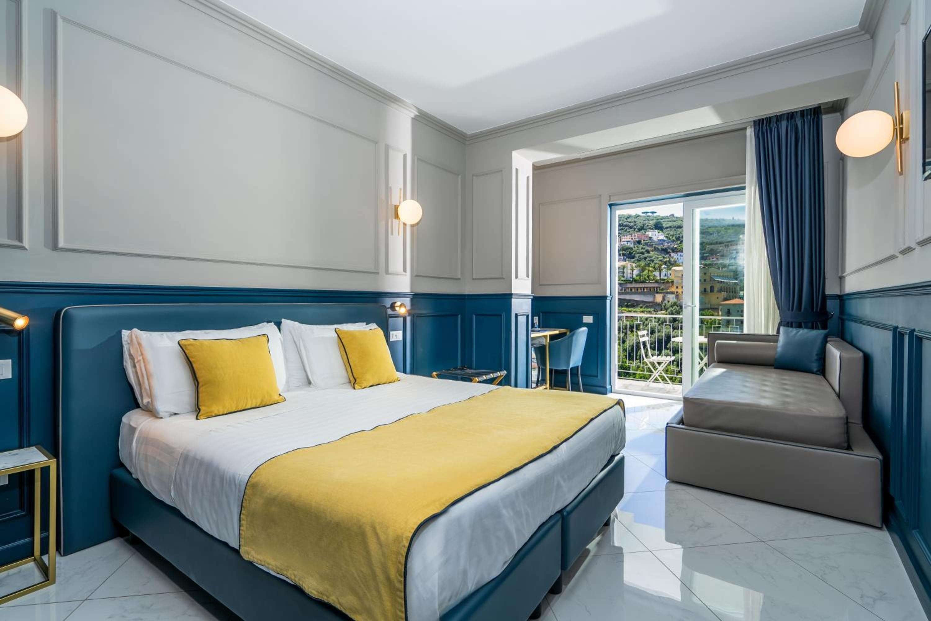 Hotel Mary