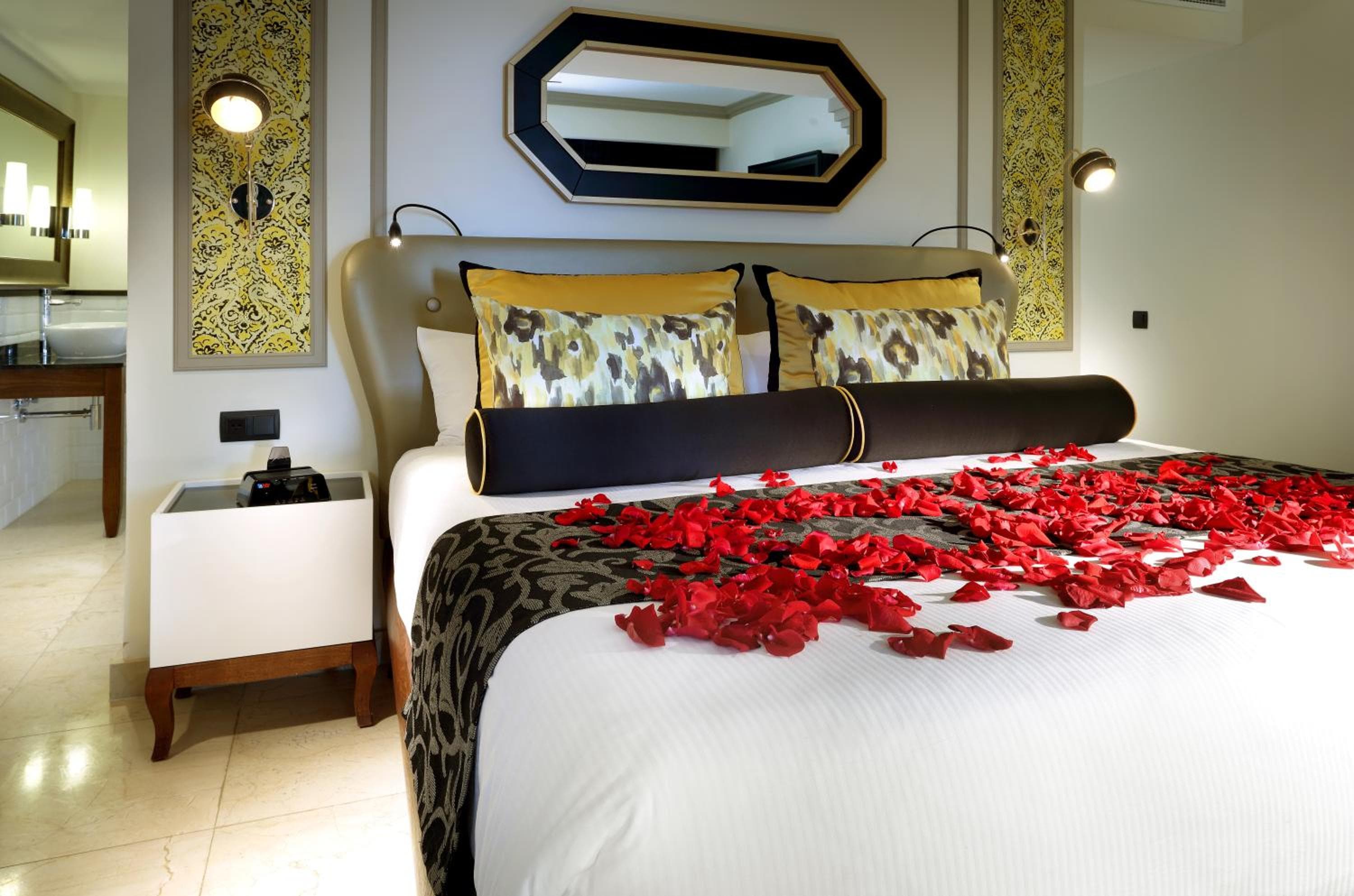 The Signature Level at Grand Palladium Lady Hamilton Resort & Spa- All Inclusive