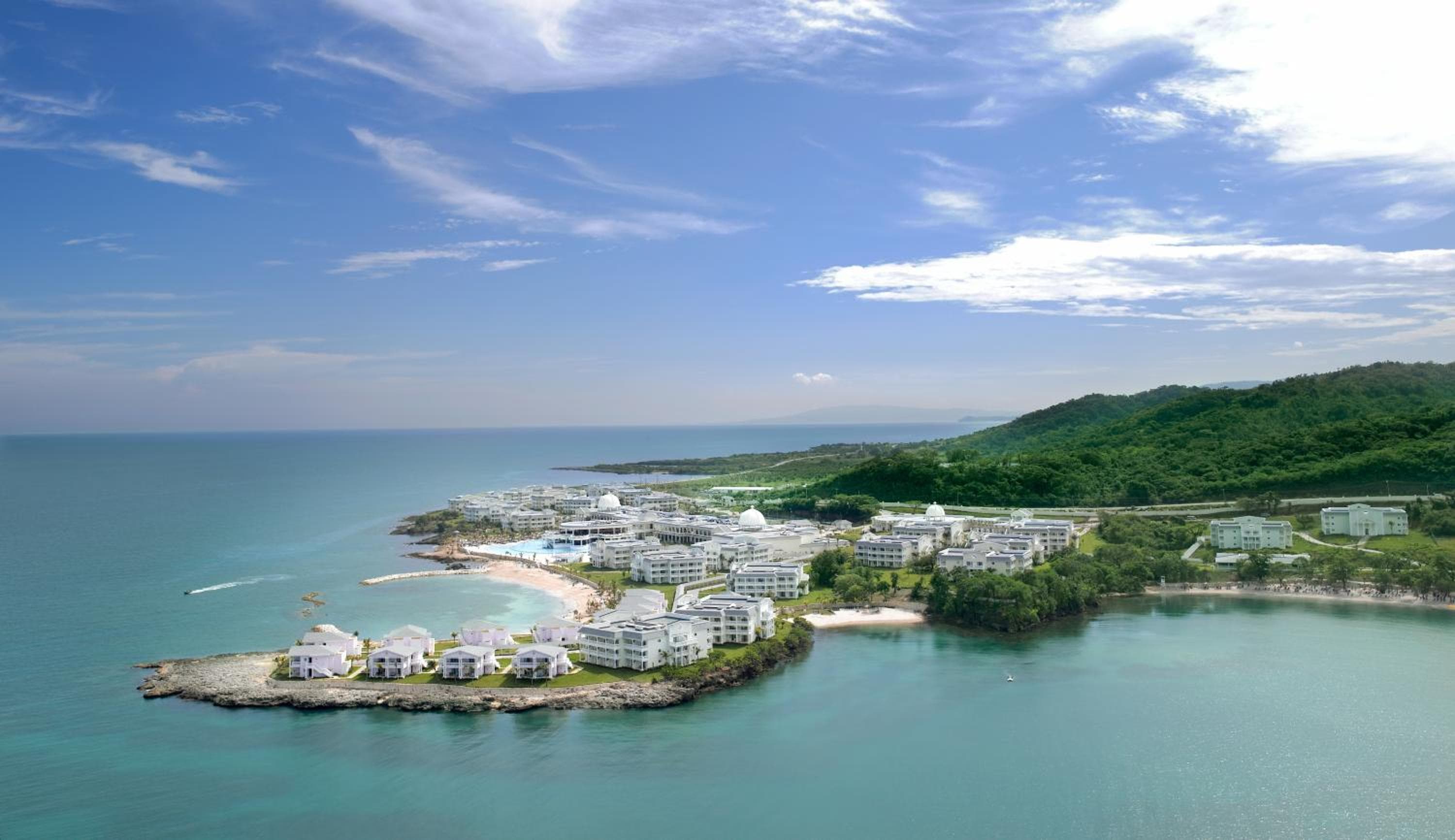The Signature Level at Grand Palladium Lady Hamilton Resort & Spa- All Inclusive