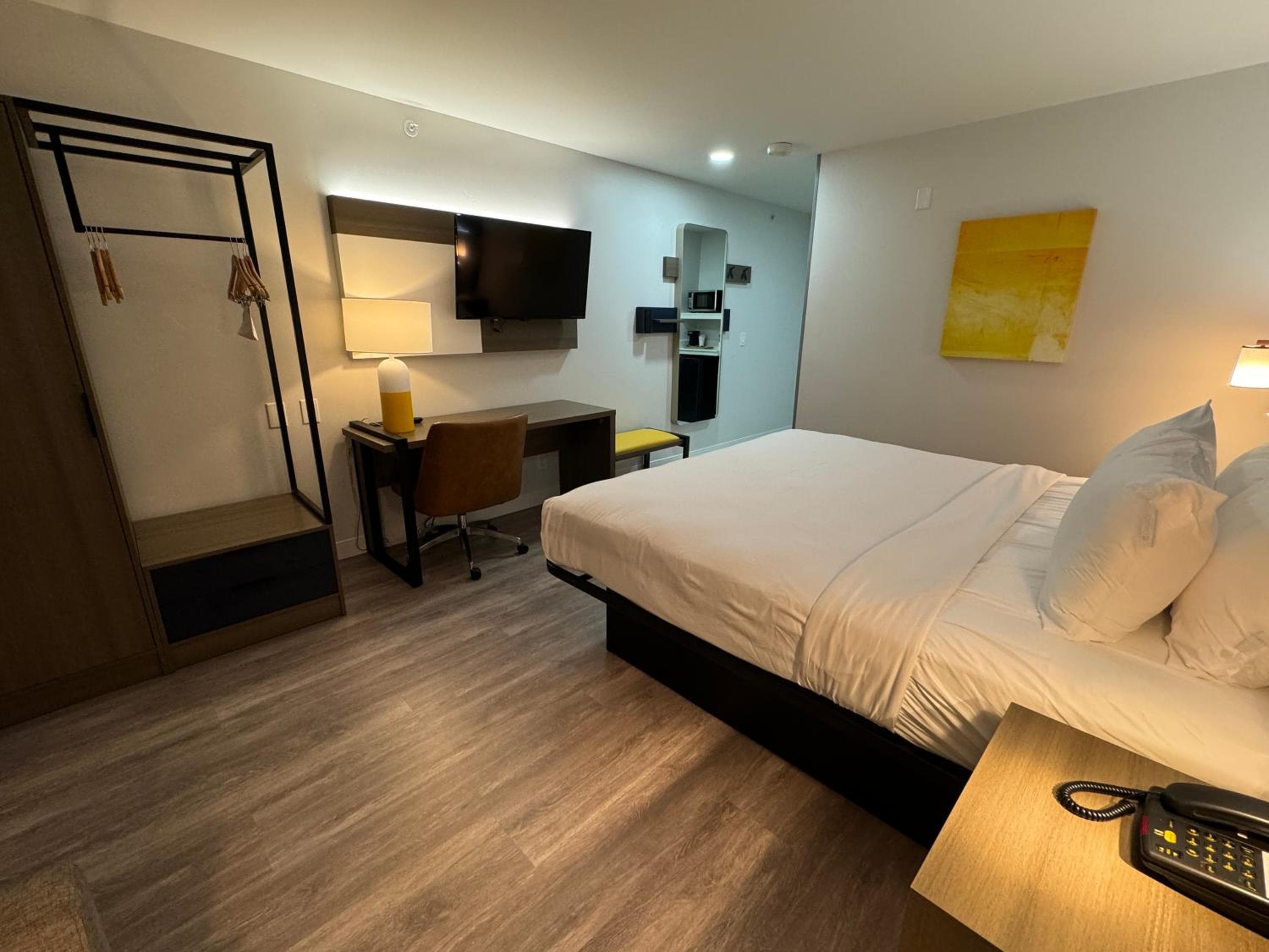 Comfort Inn & Suites Salt Lake City I-80 I-15 Downtown