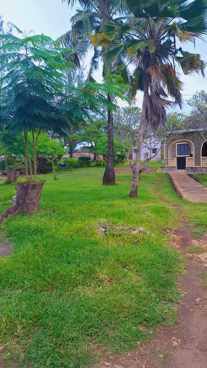 Tina's mzuri place
