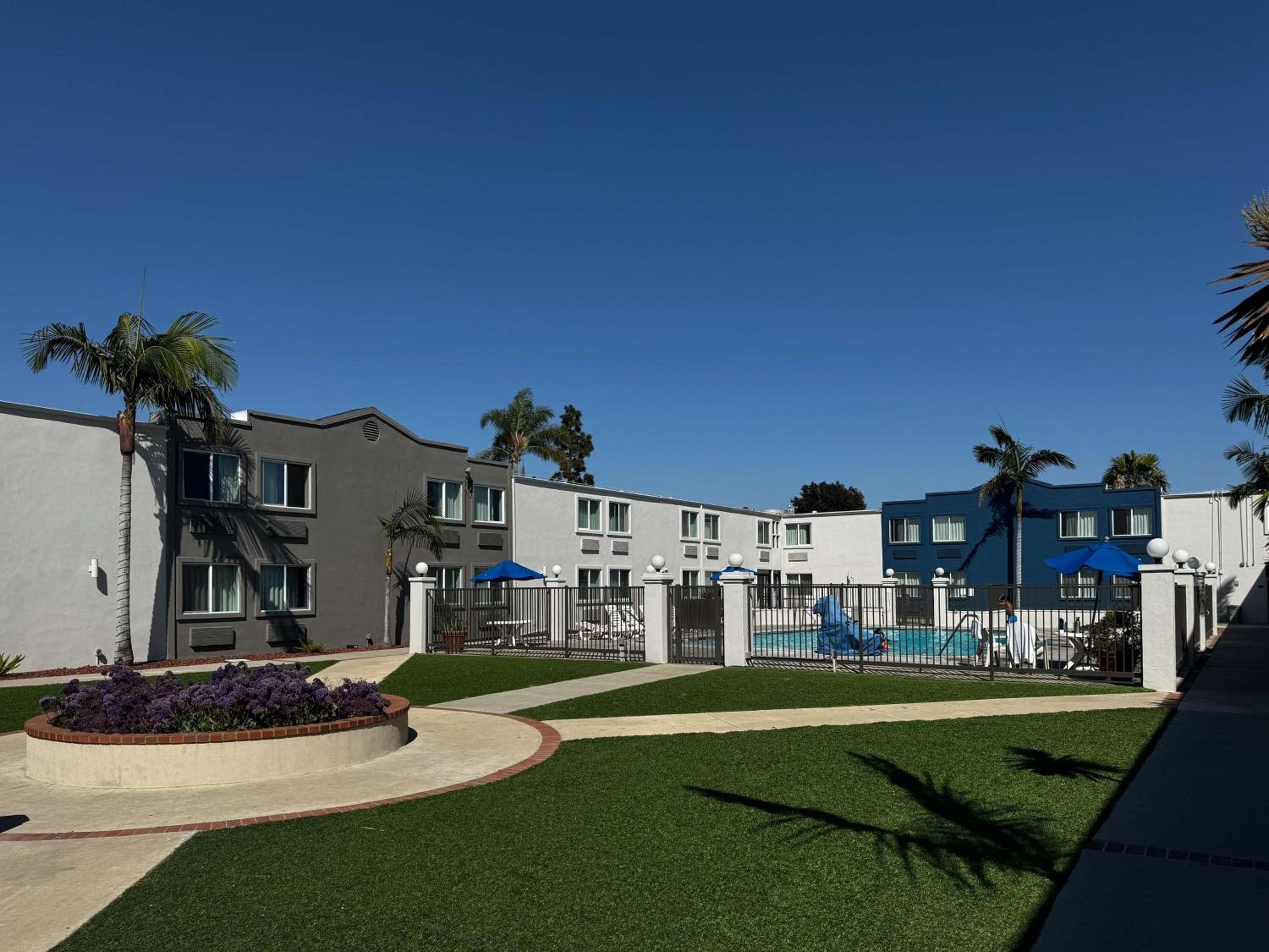 Motel 6-Carson, CA