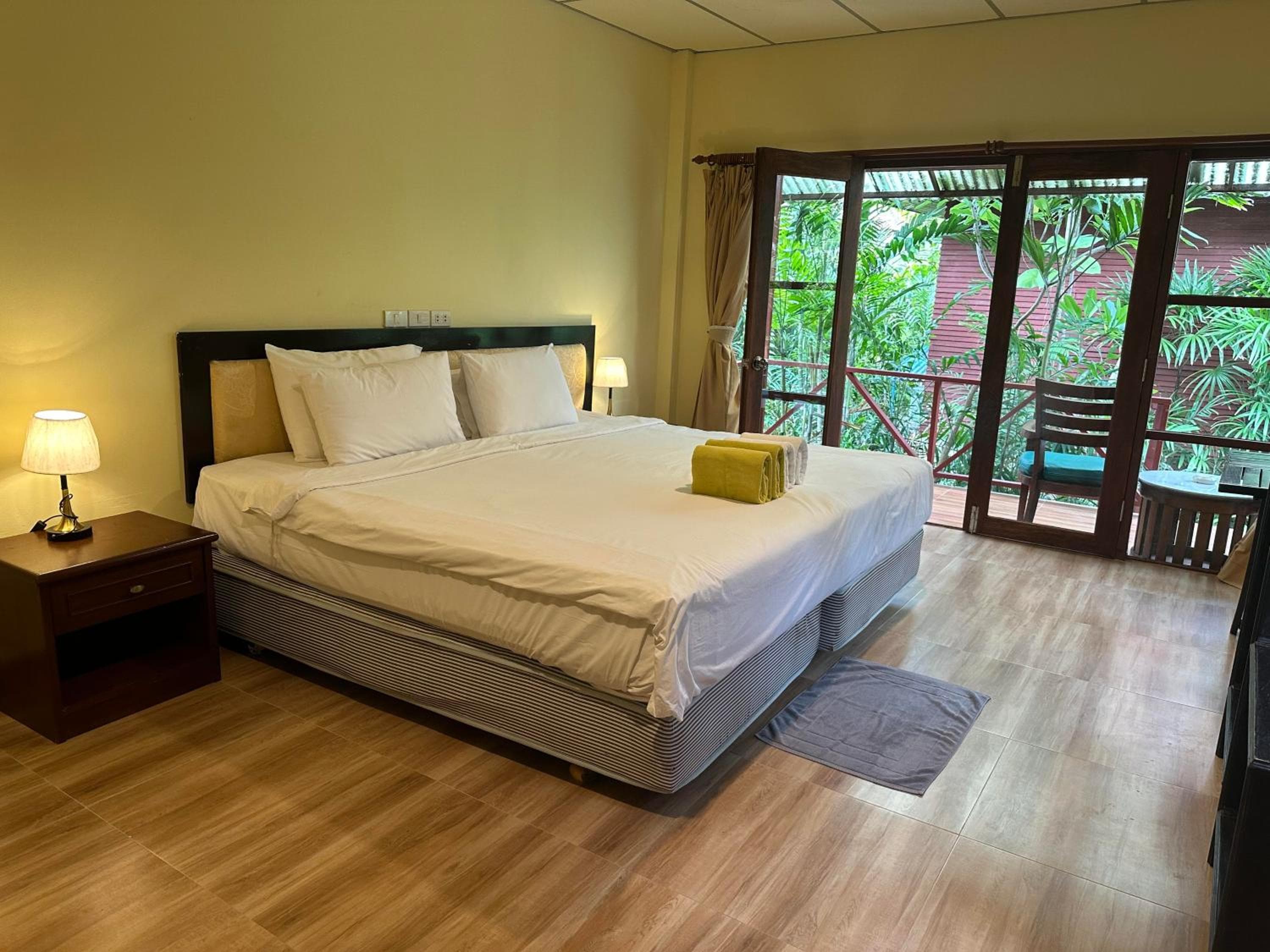 Chaweng Bliss Bungalow