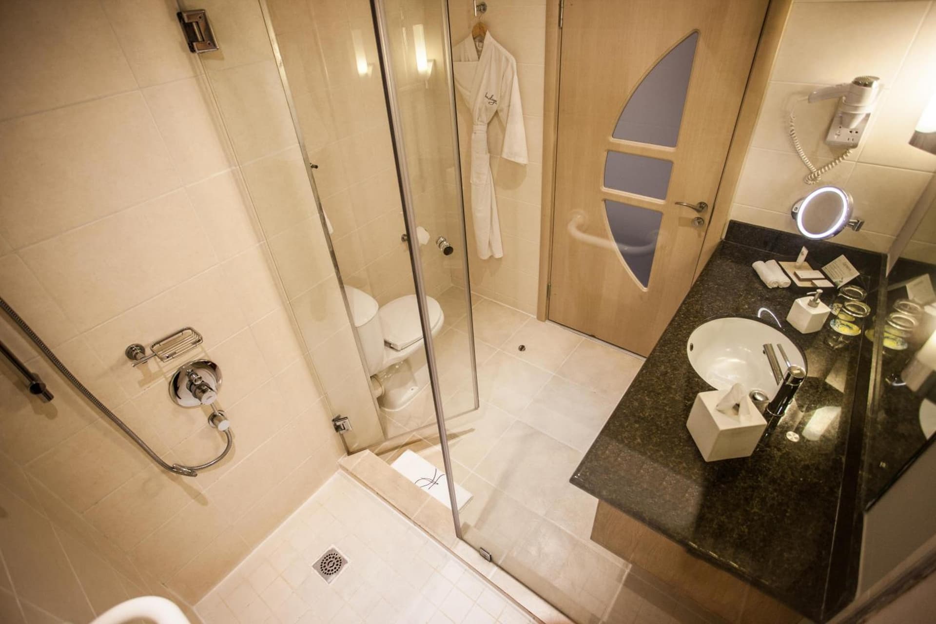 Hennessy Park Hotel