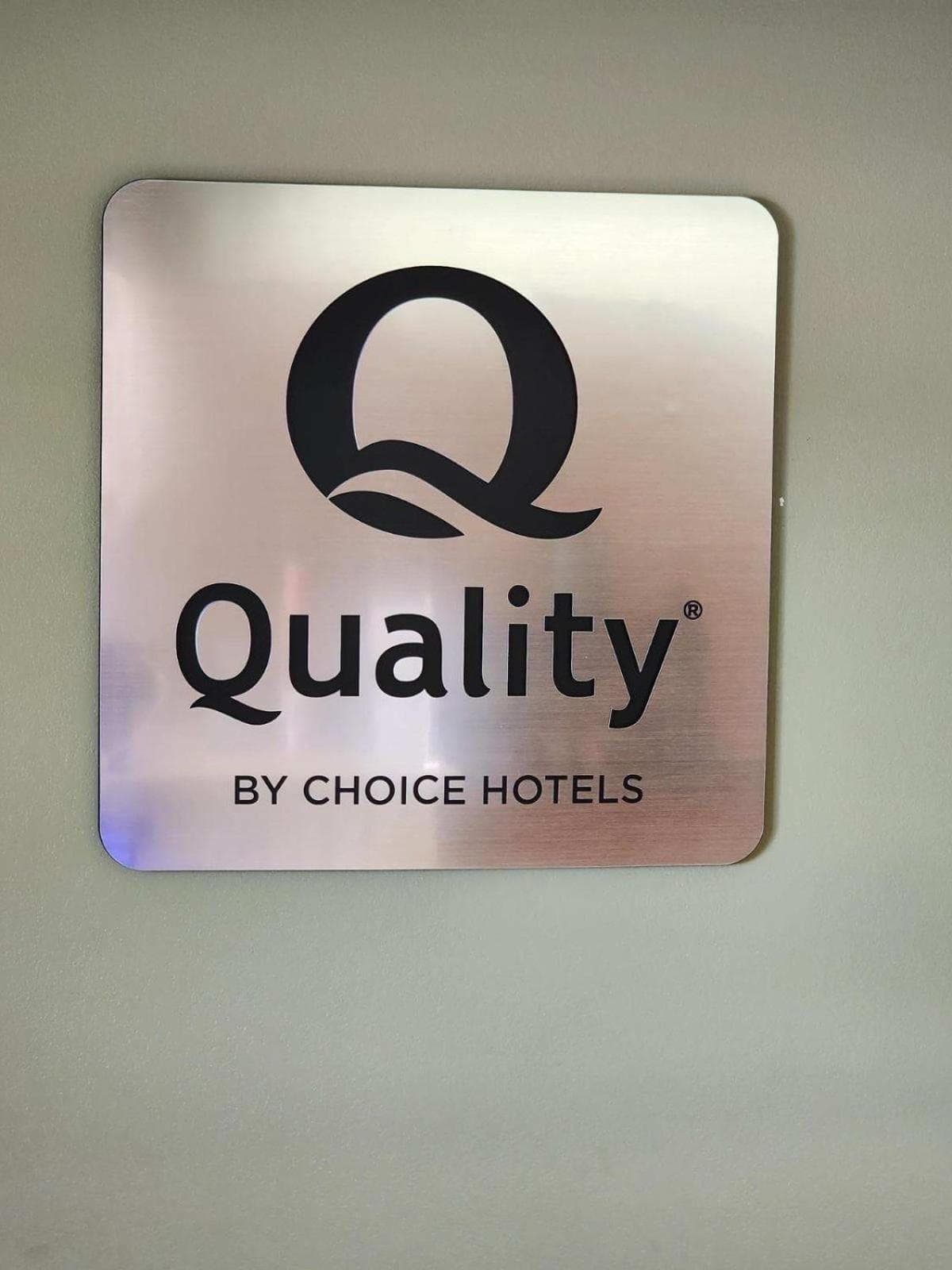 Quality Inn & Suites Somerset Downtown
