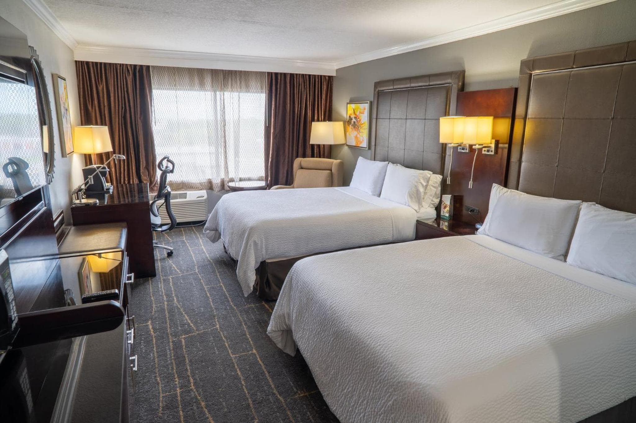 Holiday Inn Orlando East-UCF Area by IHG