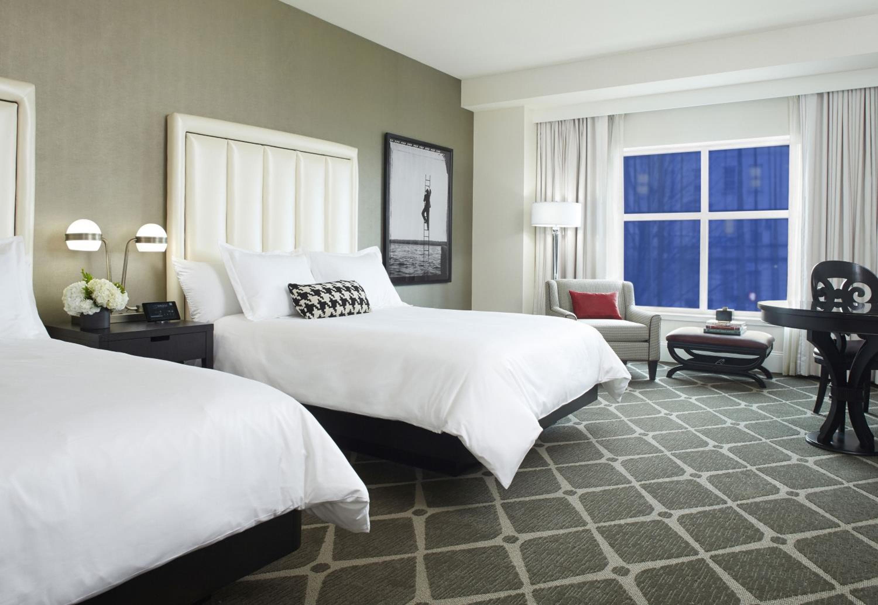 Hotel Commonwealth