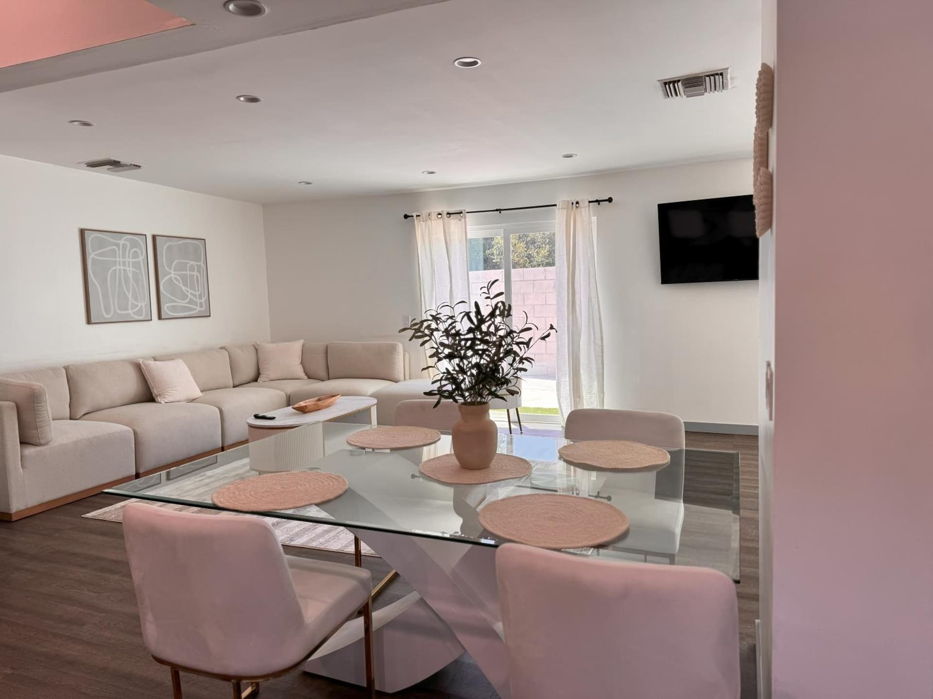 Fully remodeled 1-bedroom house with massive yard