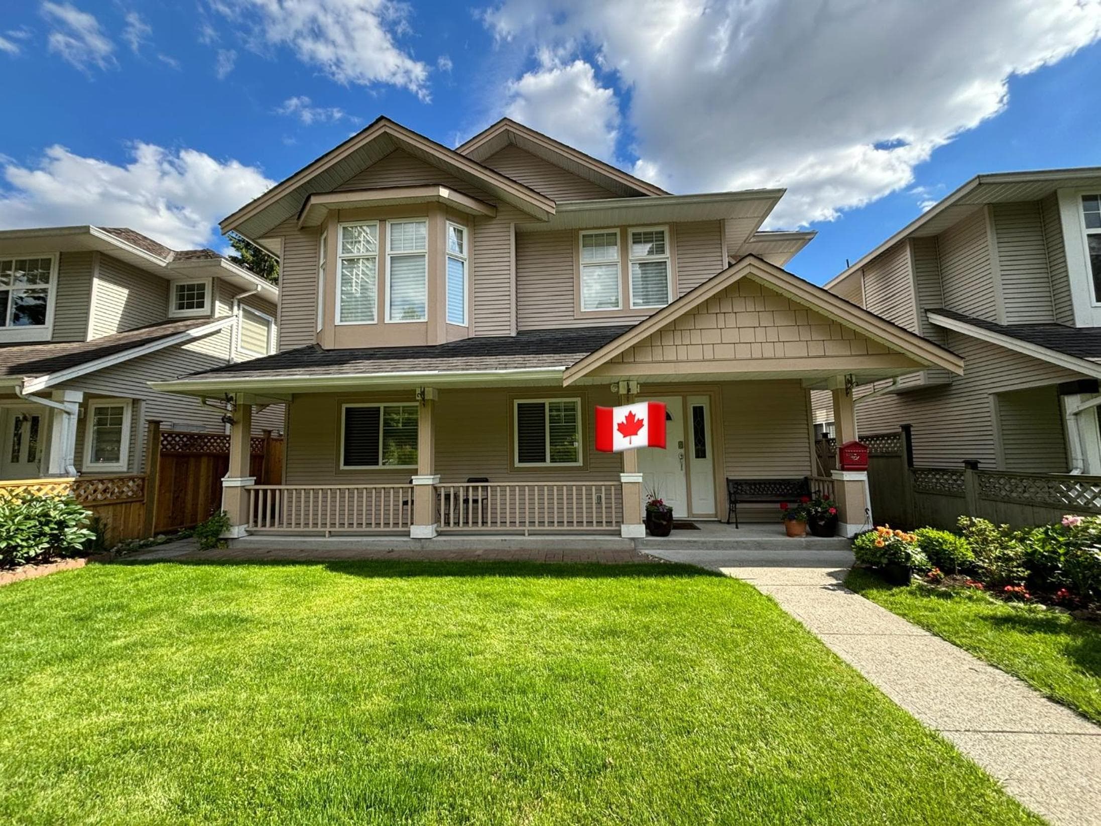 Coquitlam center, 2 bedroom suite, walking to skytrain