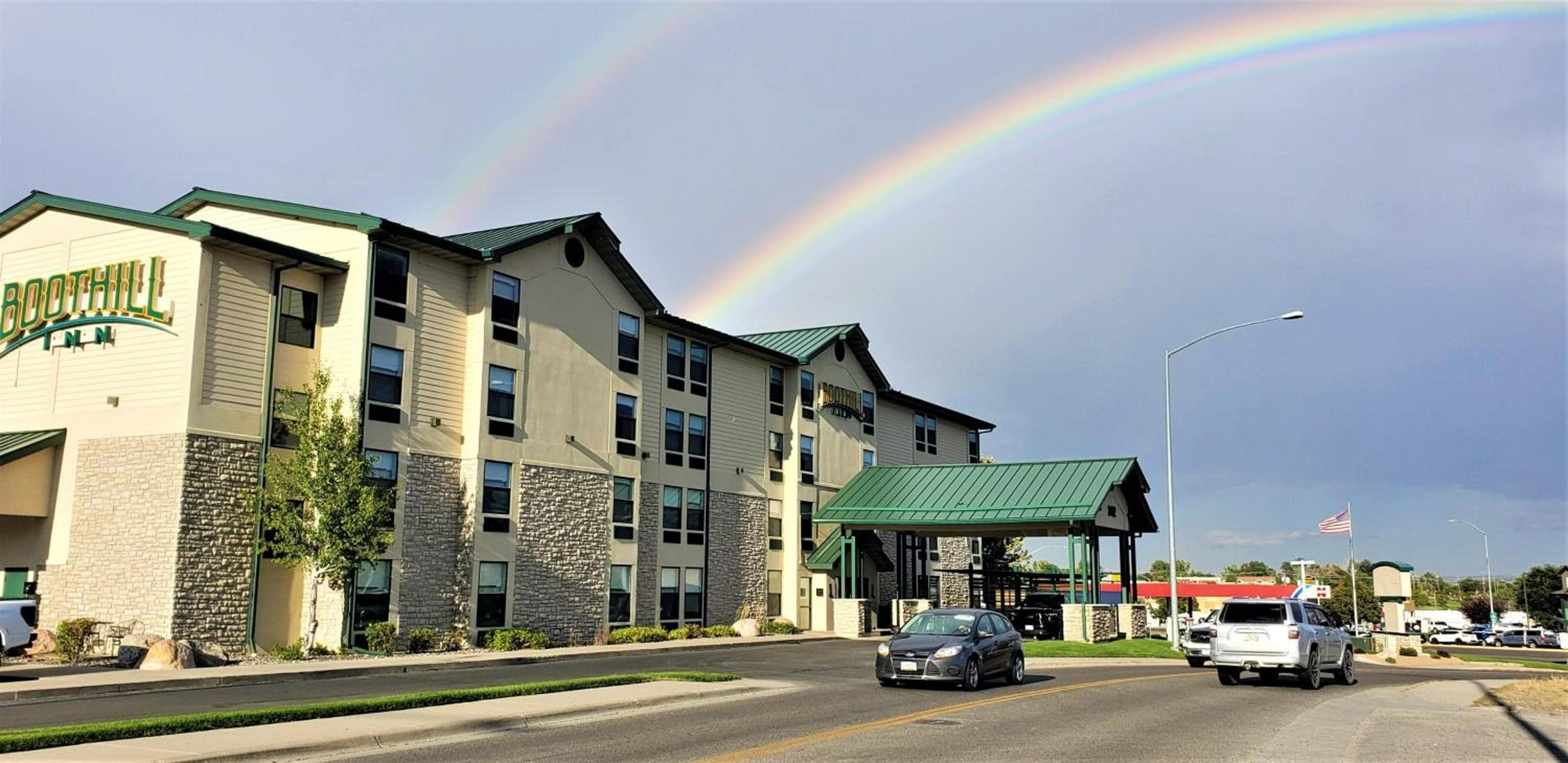 Boothill Inn and Suites