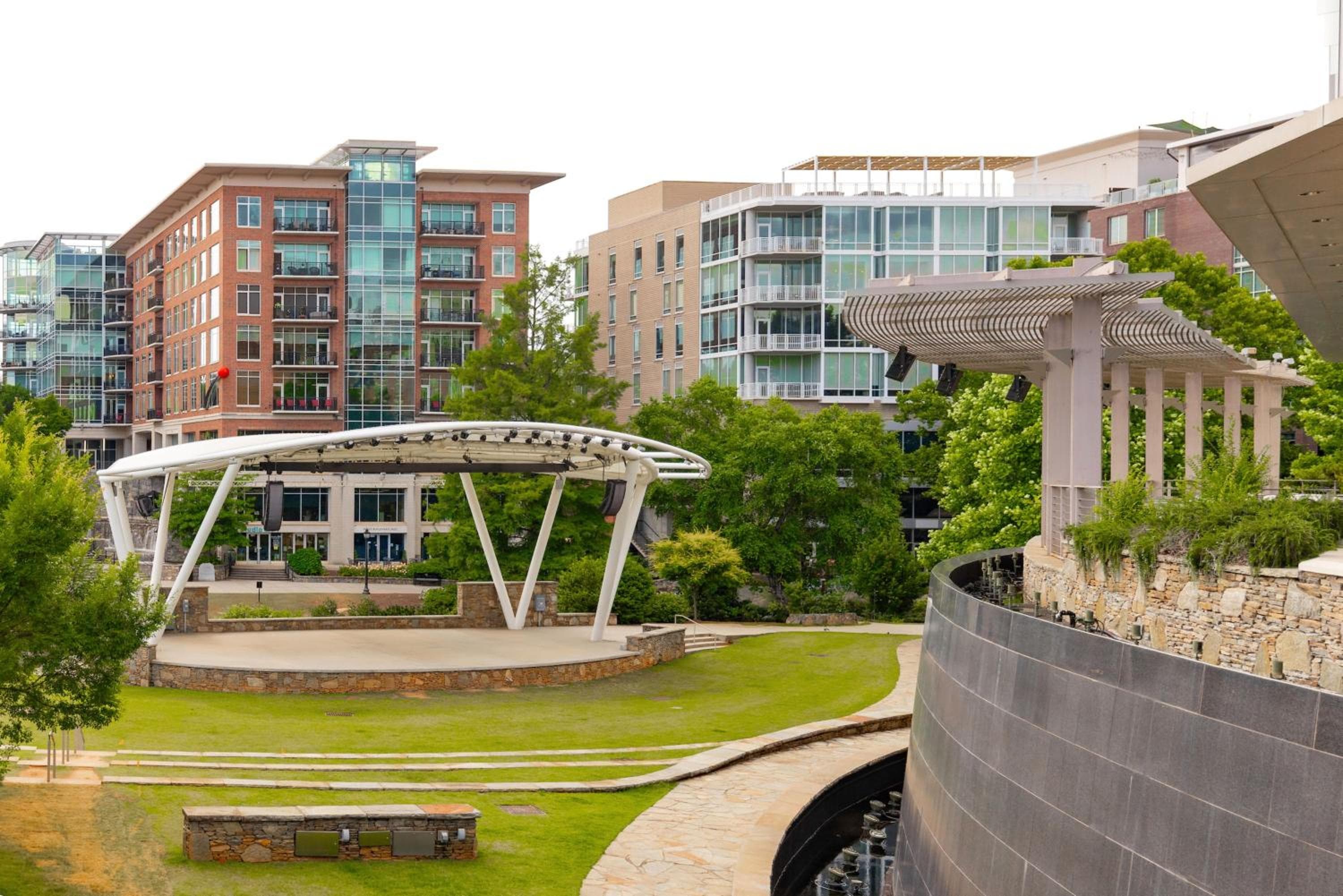 Hilton Greenville