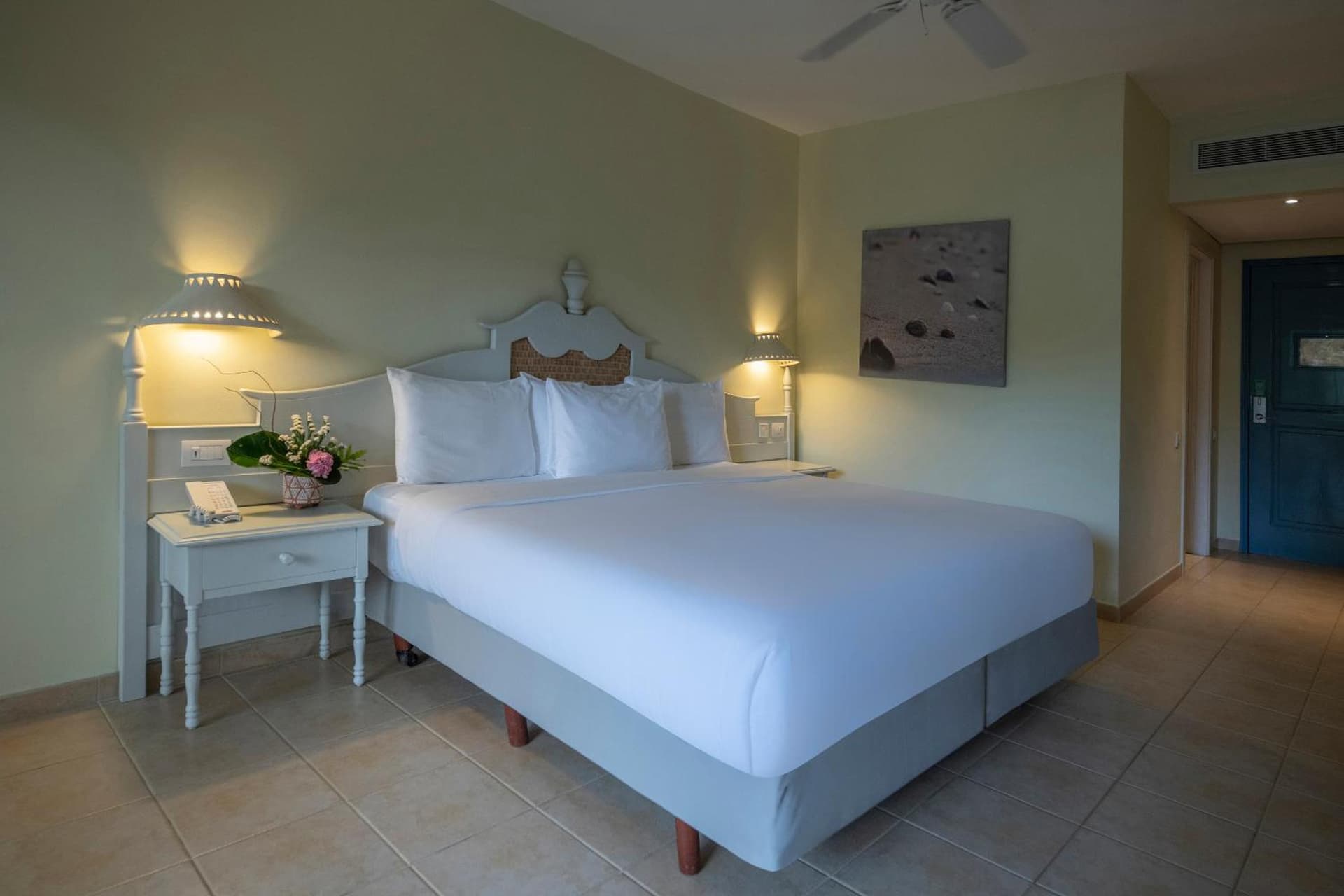 Iberostar Waves Costa Dorada - All Inclusive