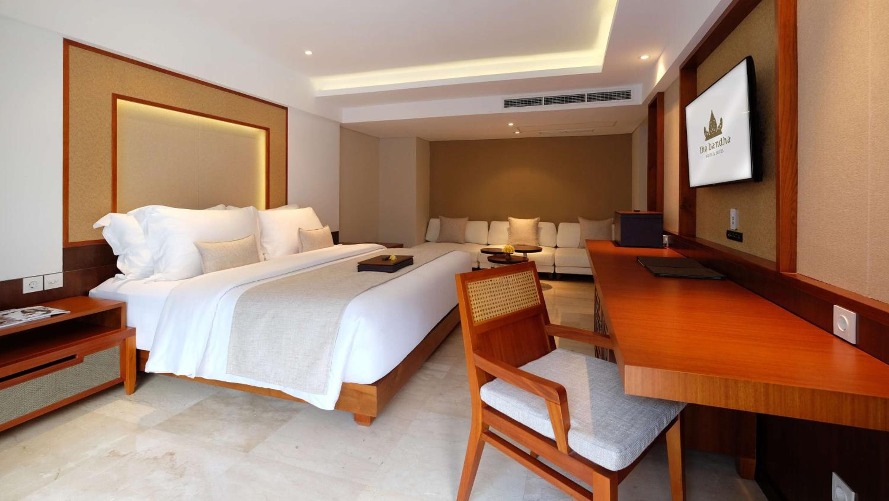 The Bandha Hotel & Suites