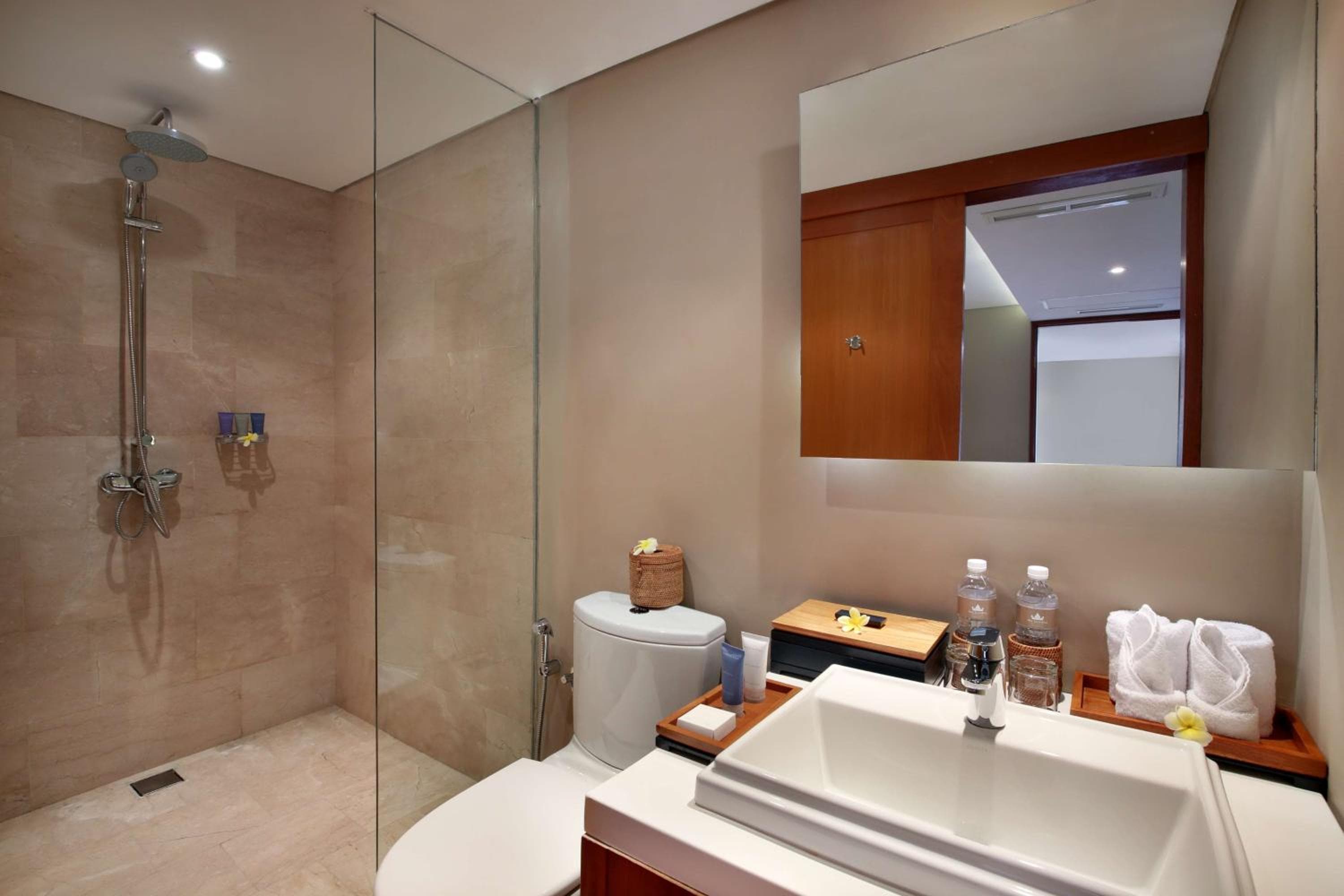 The Bandha Hotel & Suites