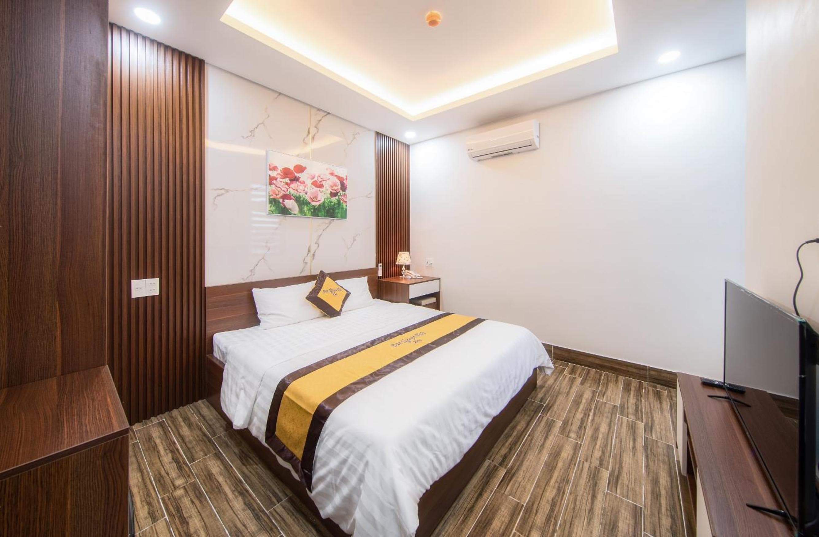 Đan Nguyên Phát Hotel DN - by BAY LUXURY
