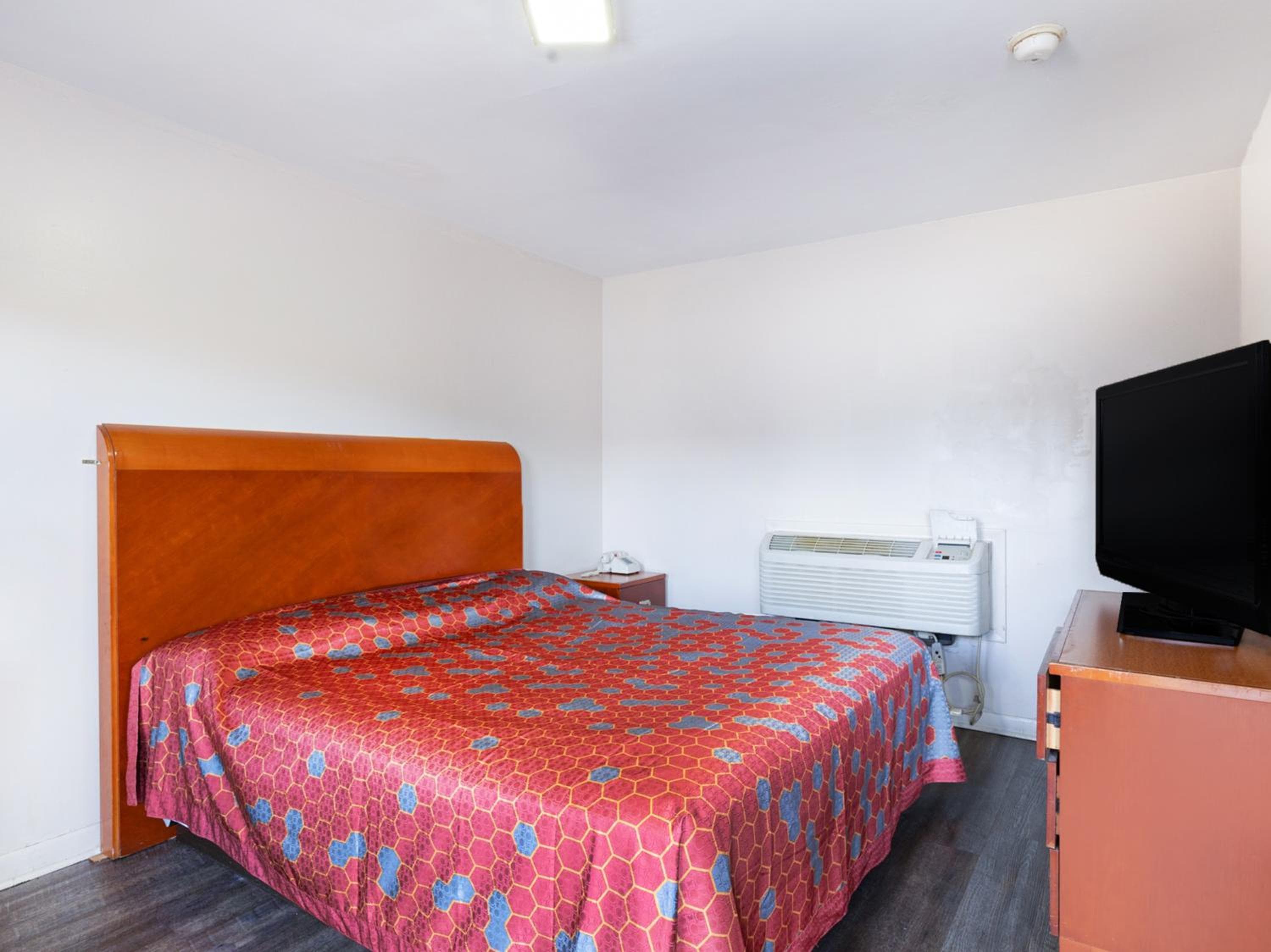 Manor Motel By OYO Near Oak Brook Chicago Westchester
