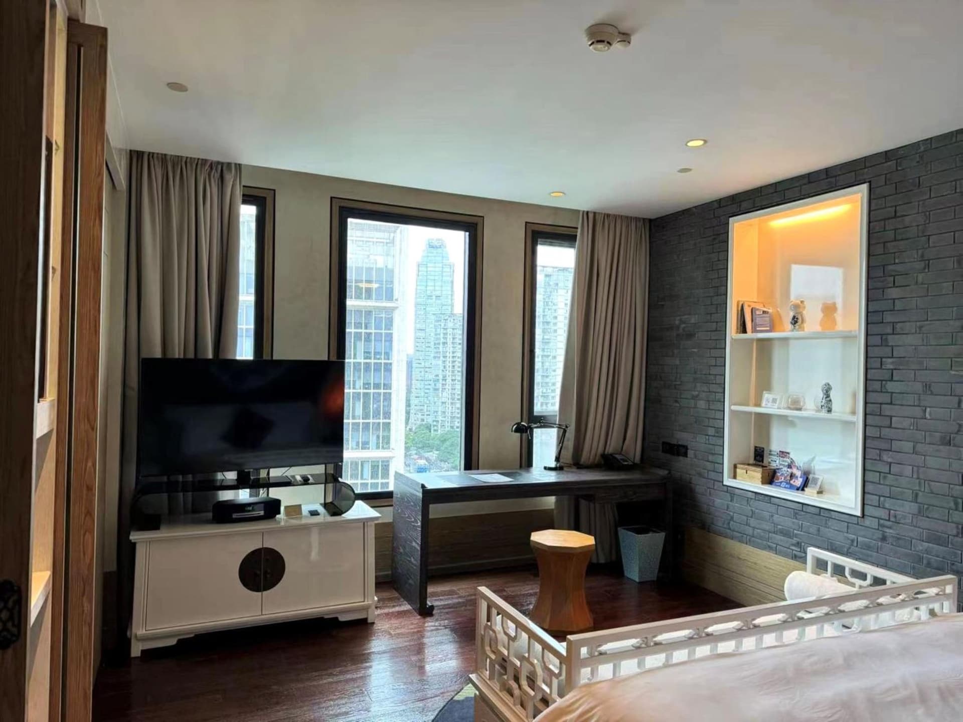 Hotel Indigo Shanghai On The Bund by IHG