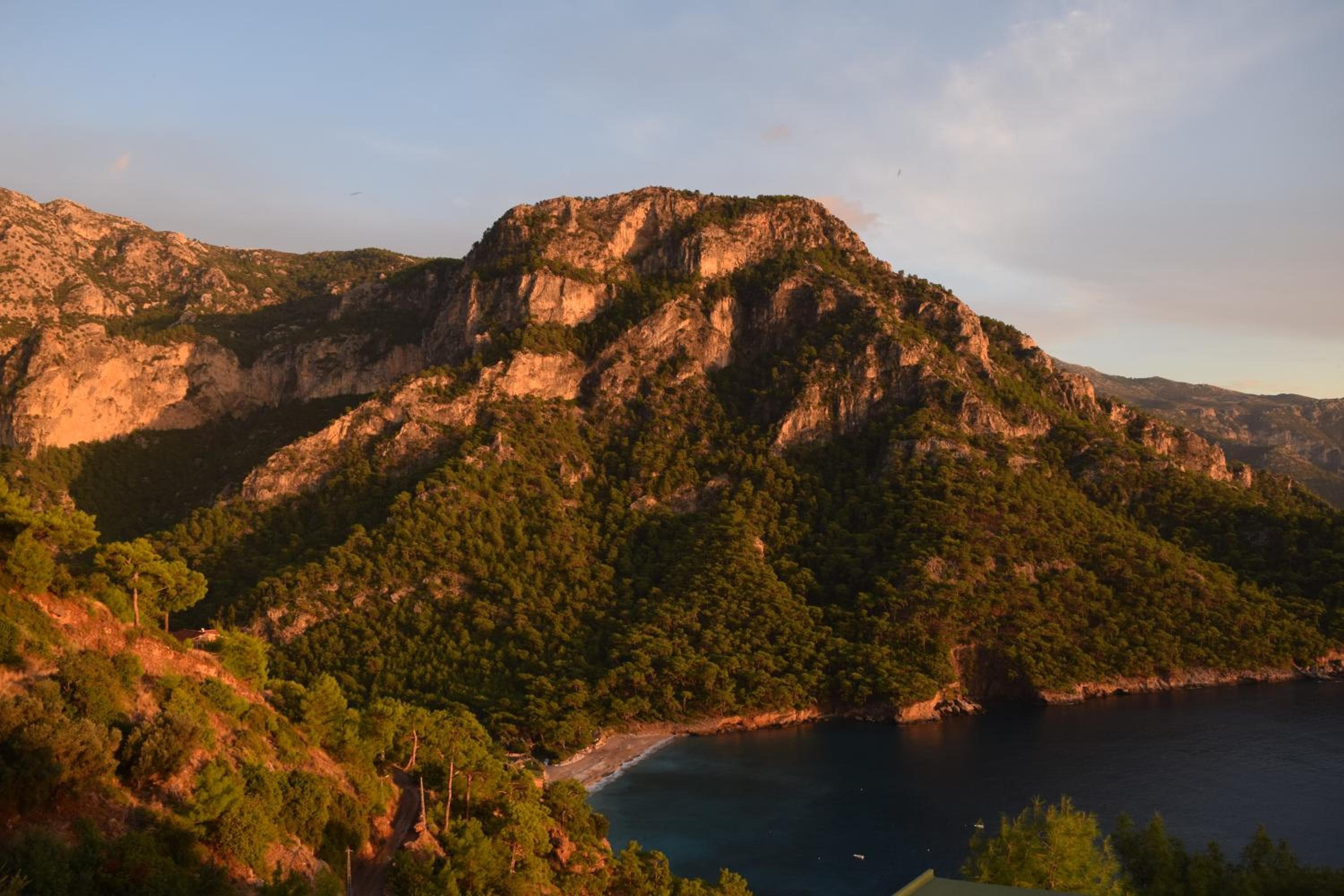 Kabak Avalon Bungalows