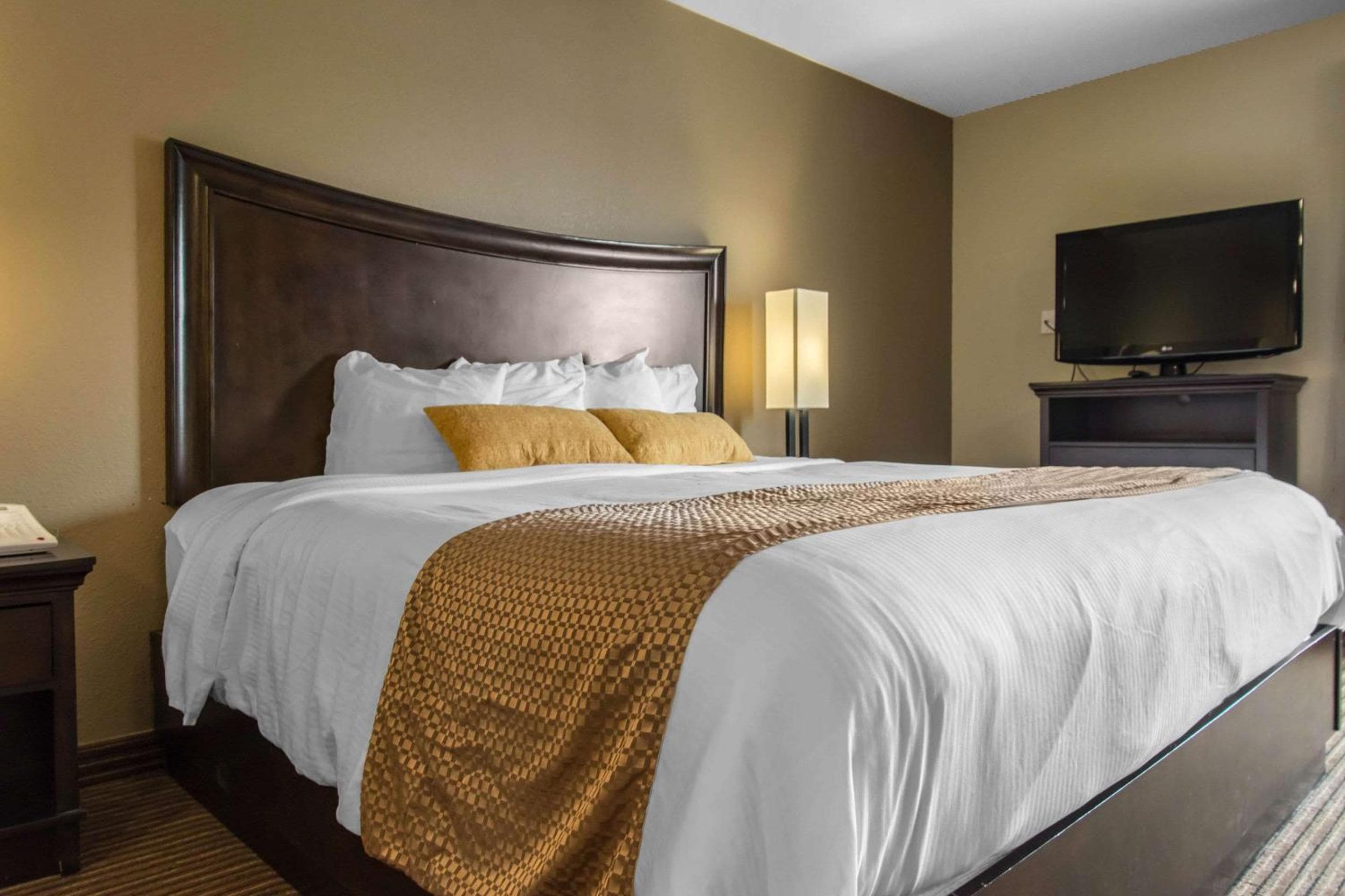 MainStay Suites Winnipeg