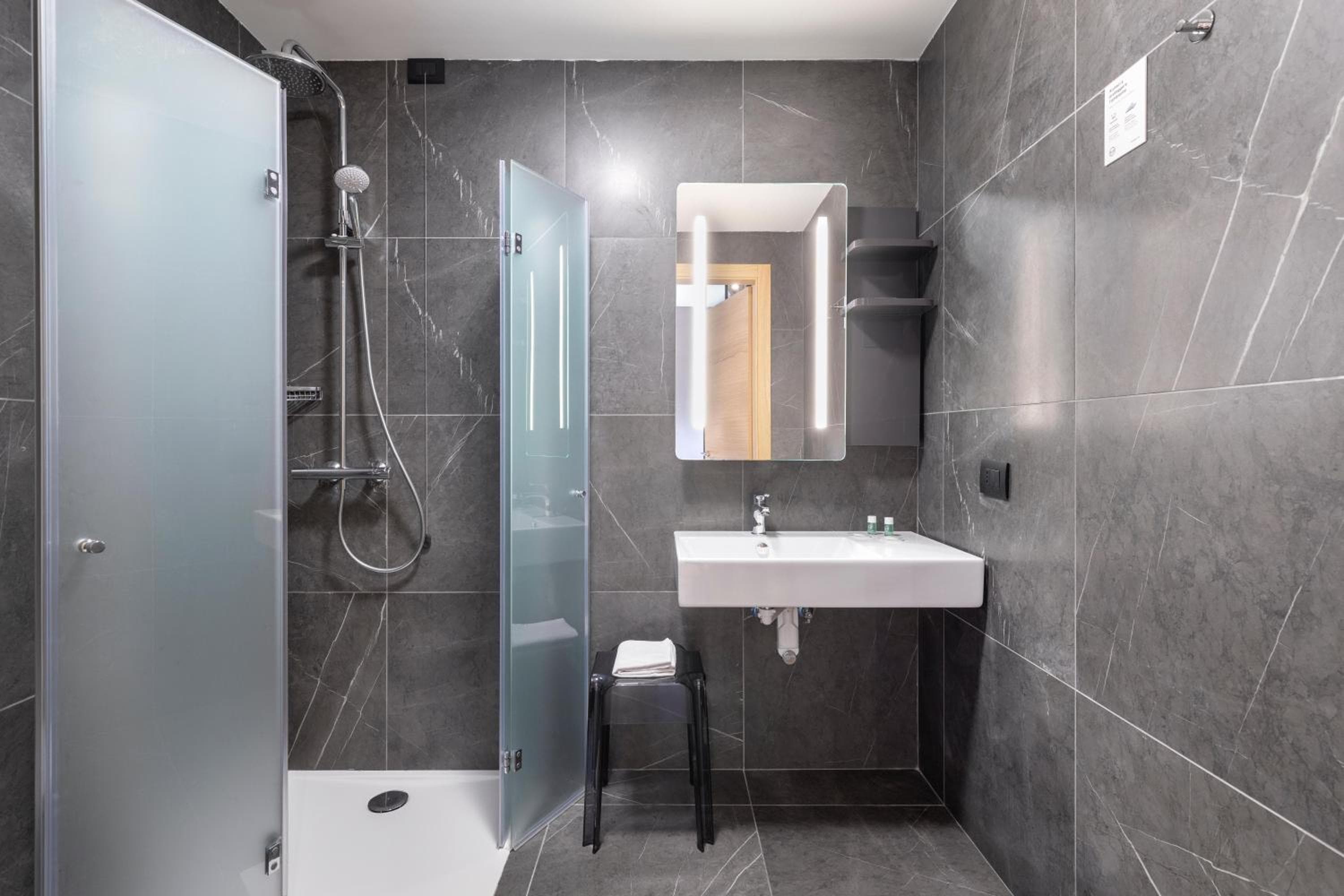 B&B Hotel Genova City Center