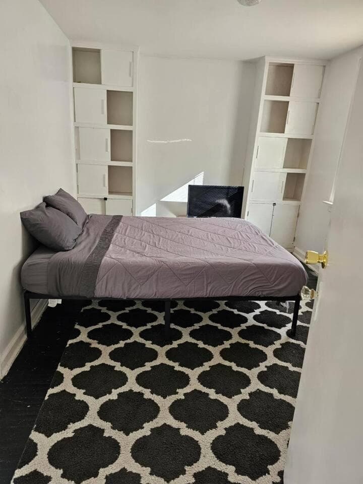 Private apartment with 1 bedroom and 1 bathroom