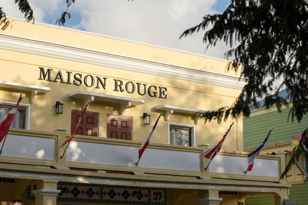 Maison Rouge - Room 2