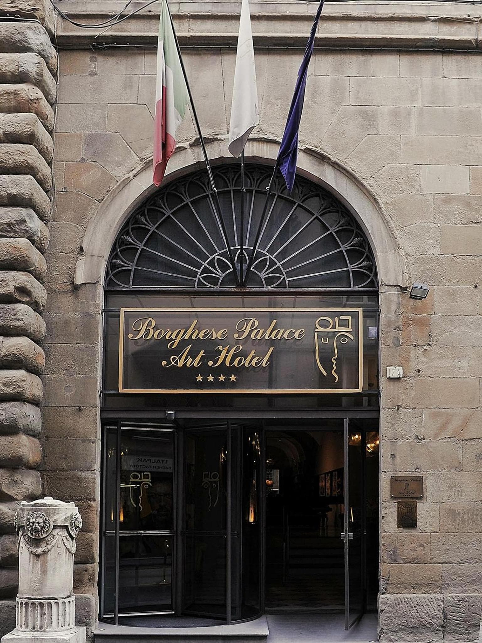 Borghese Palace Art Hotel