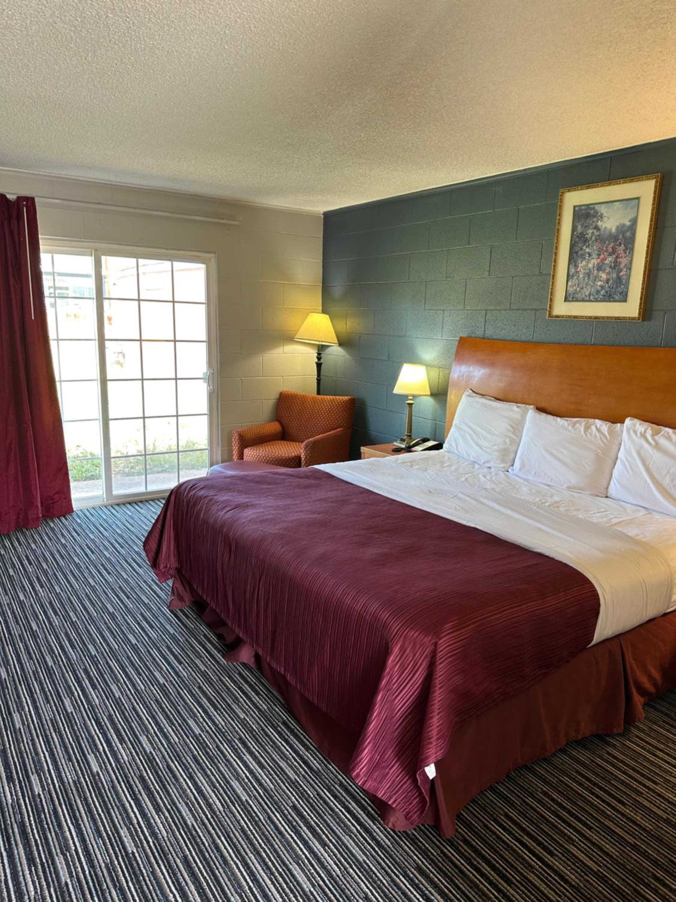 Relax Inn Yreka