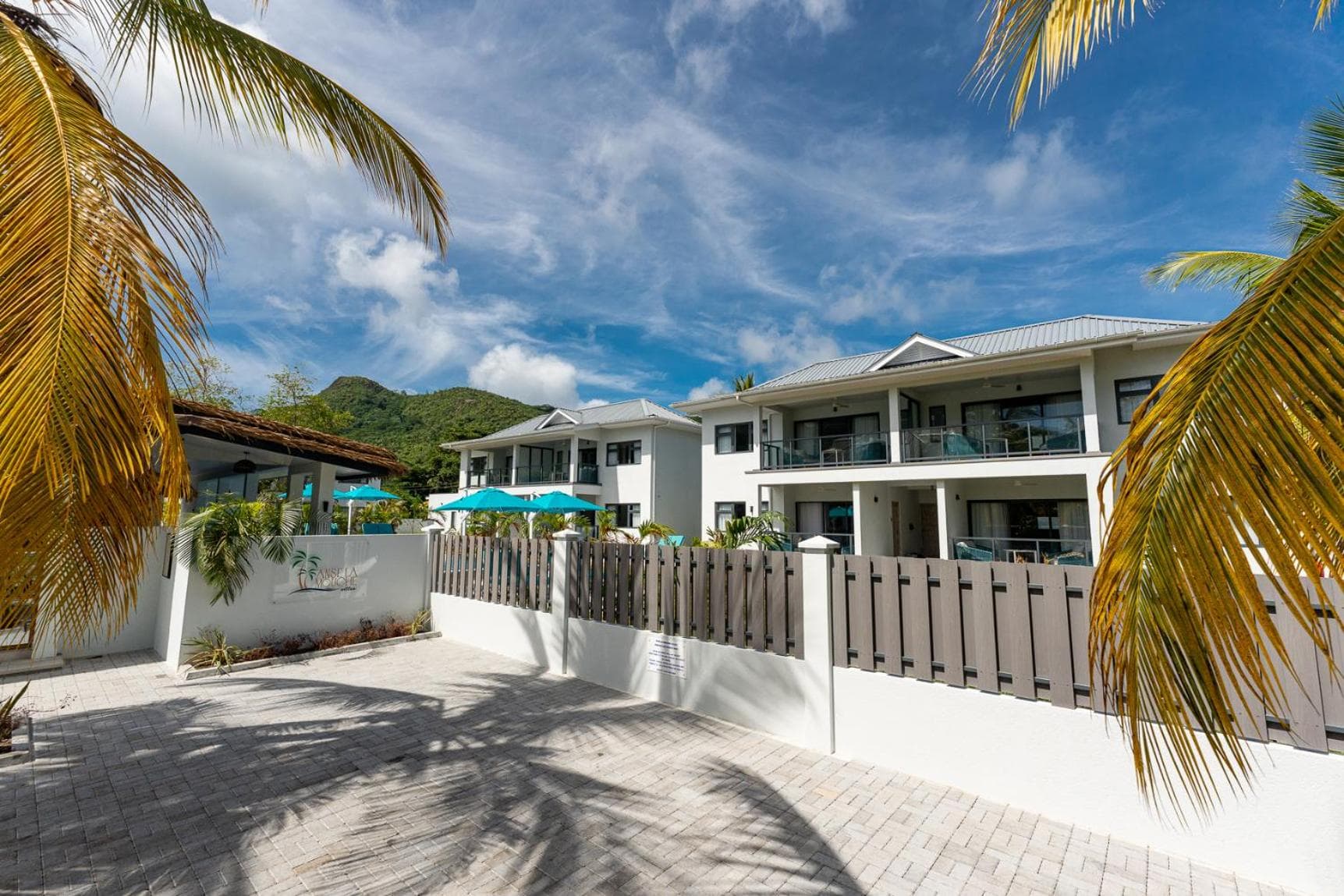 Anse La Mouche Villas