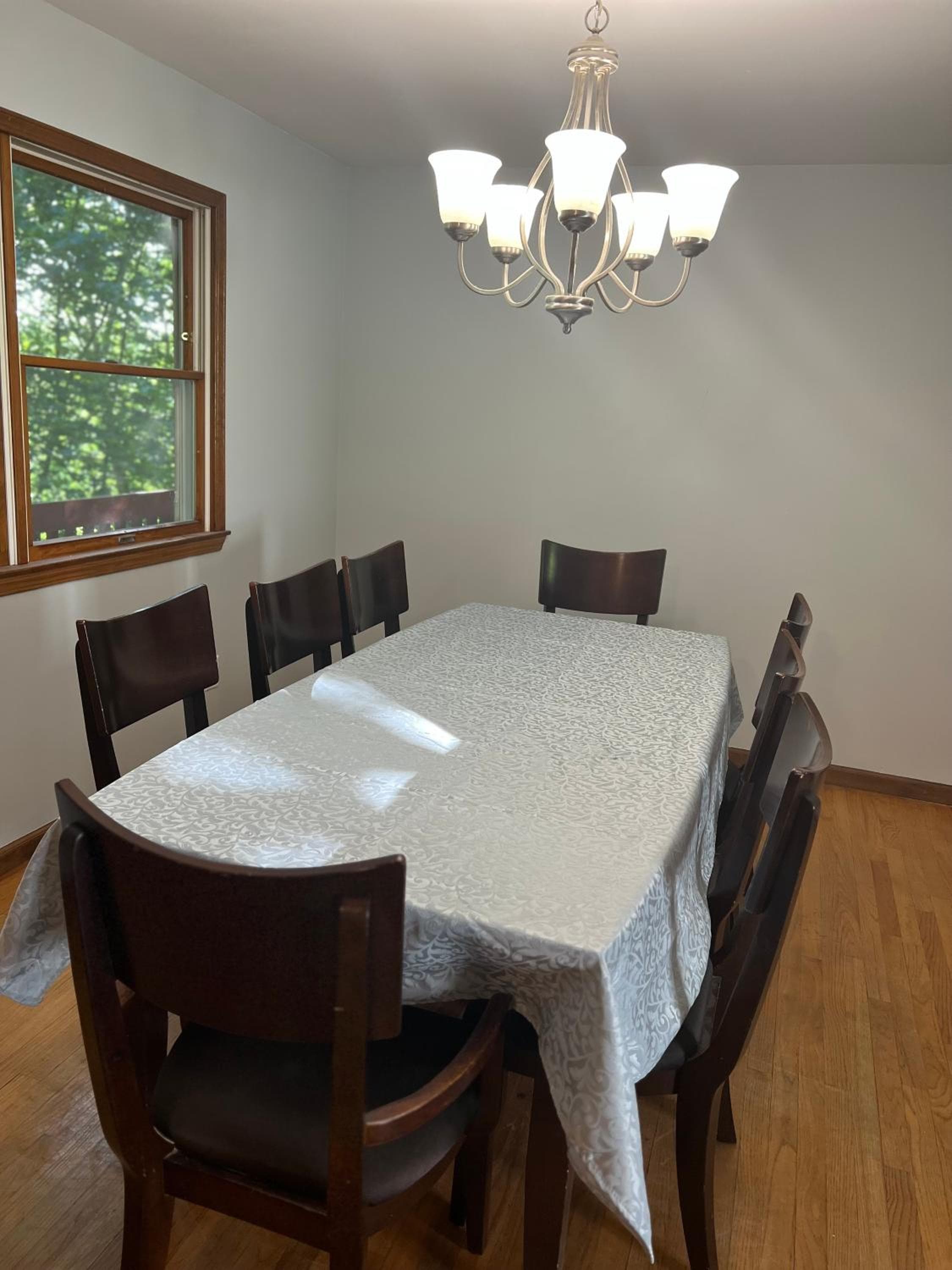 Perfectly located Waterhill home - Max occupancy for 4 unrelated people, STR license # STR22-0086