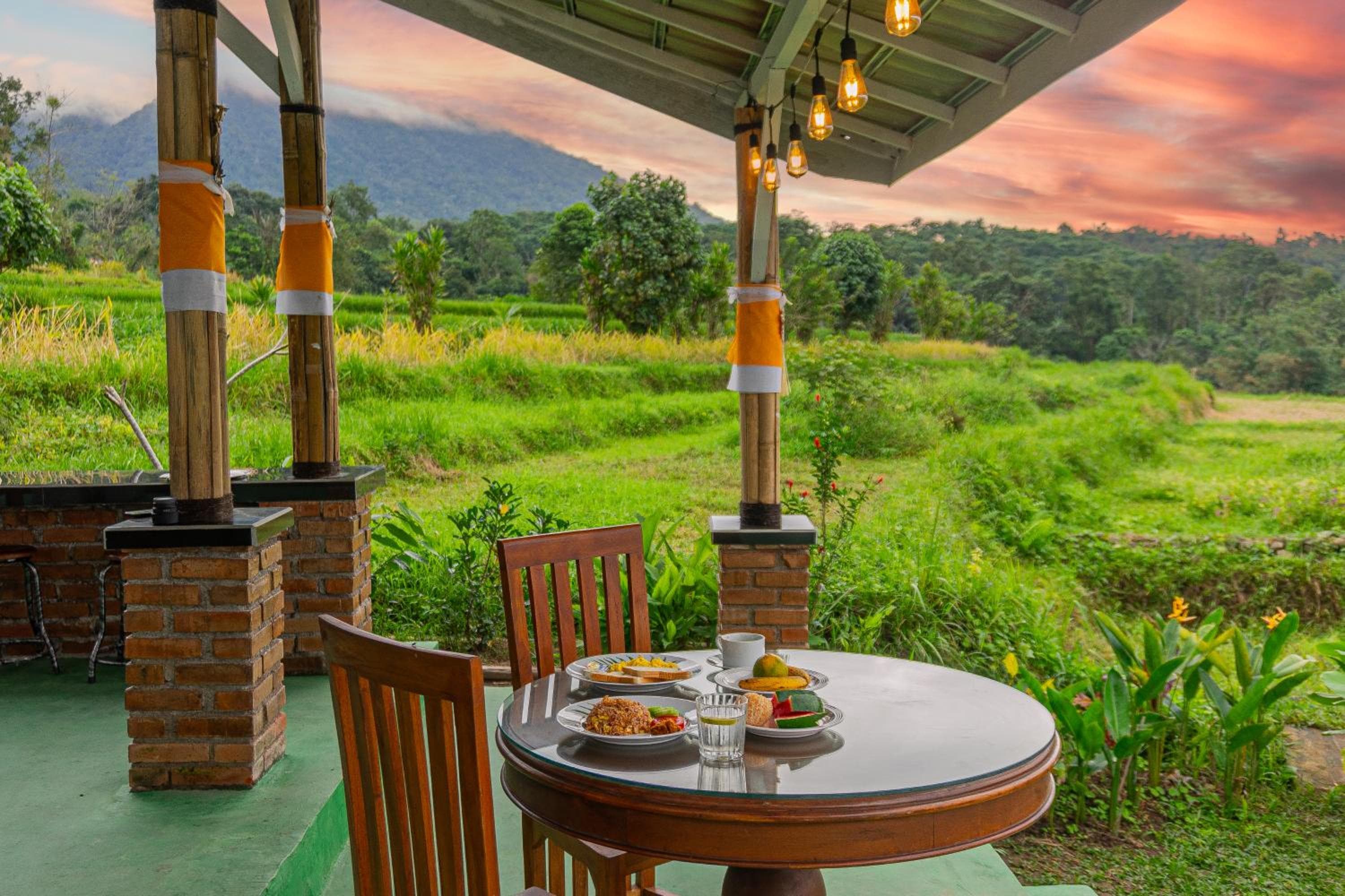Jatiluwih Santya Loka Lodge & Twin Waterfall by Manara
