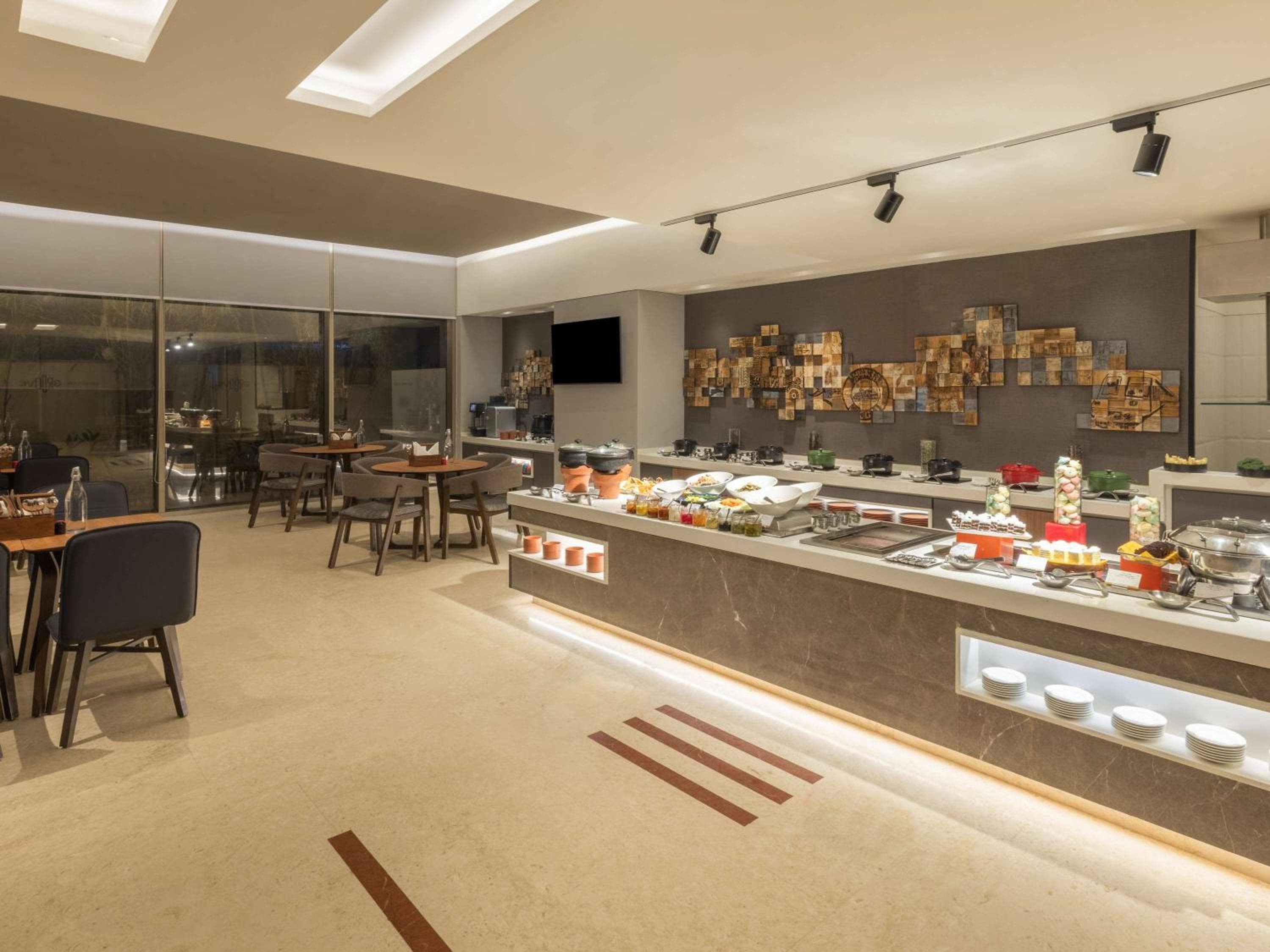 ibis Mumbai Airport - An Accor Brand