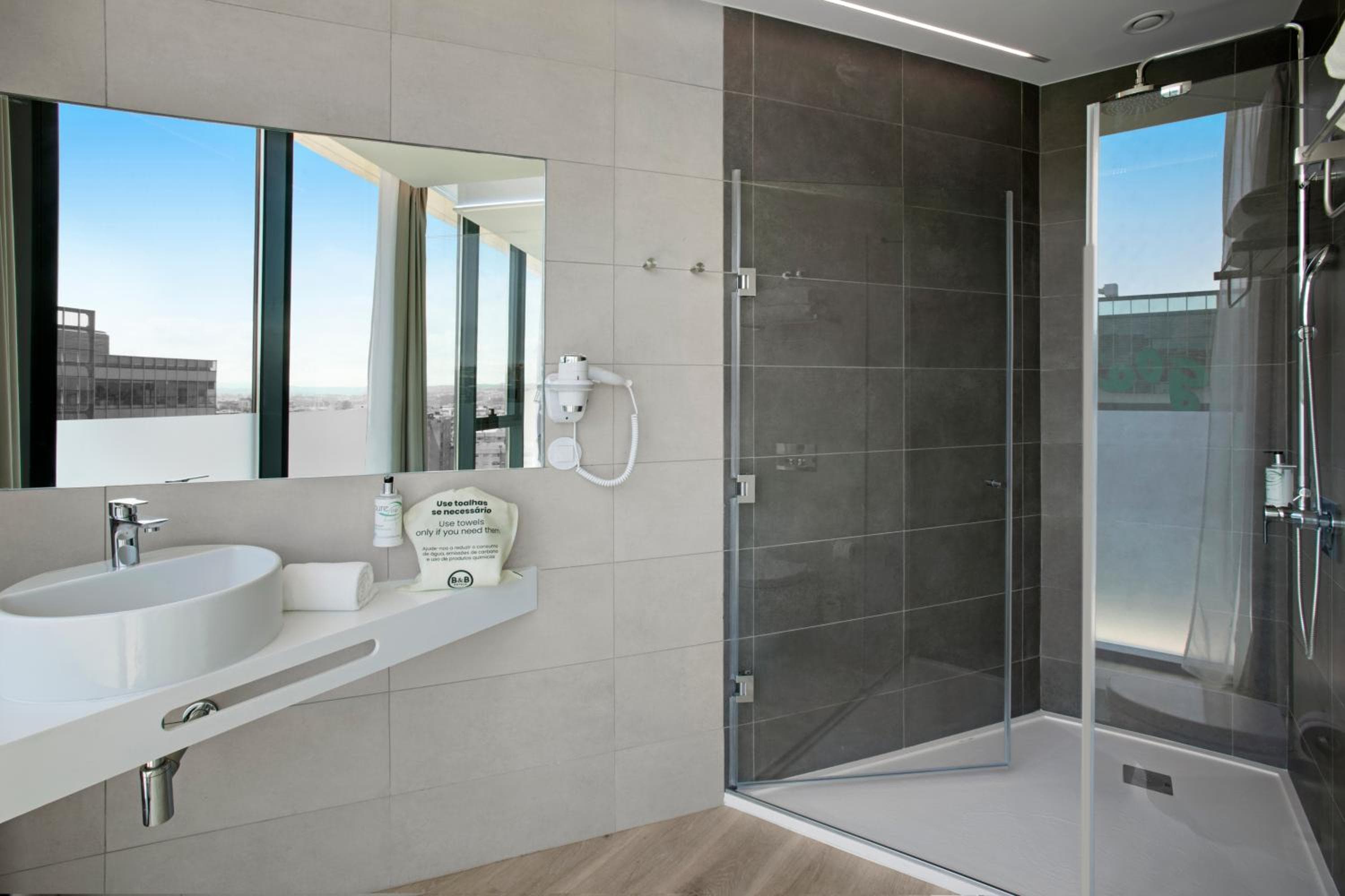 B&B HOTEL Porto Gaia