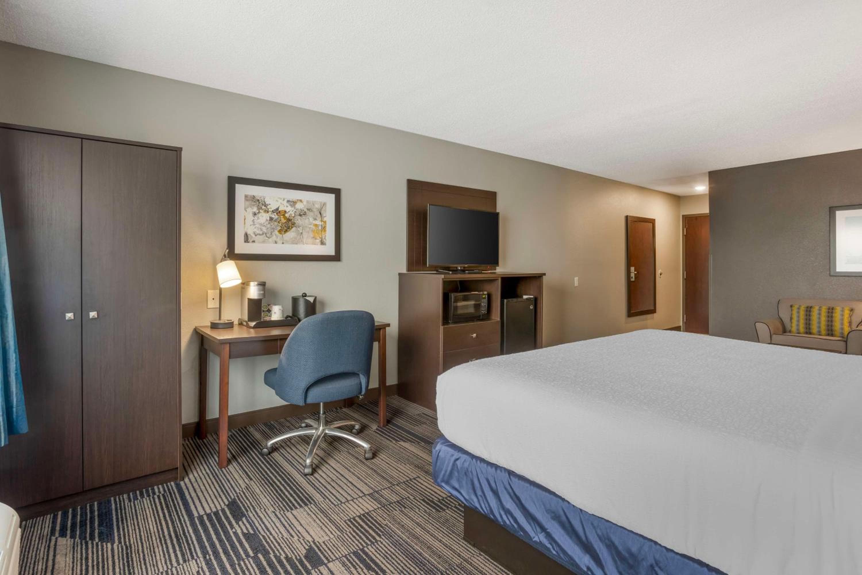 Best Western Plus Columbia Inn