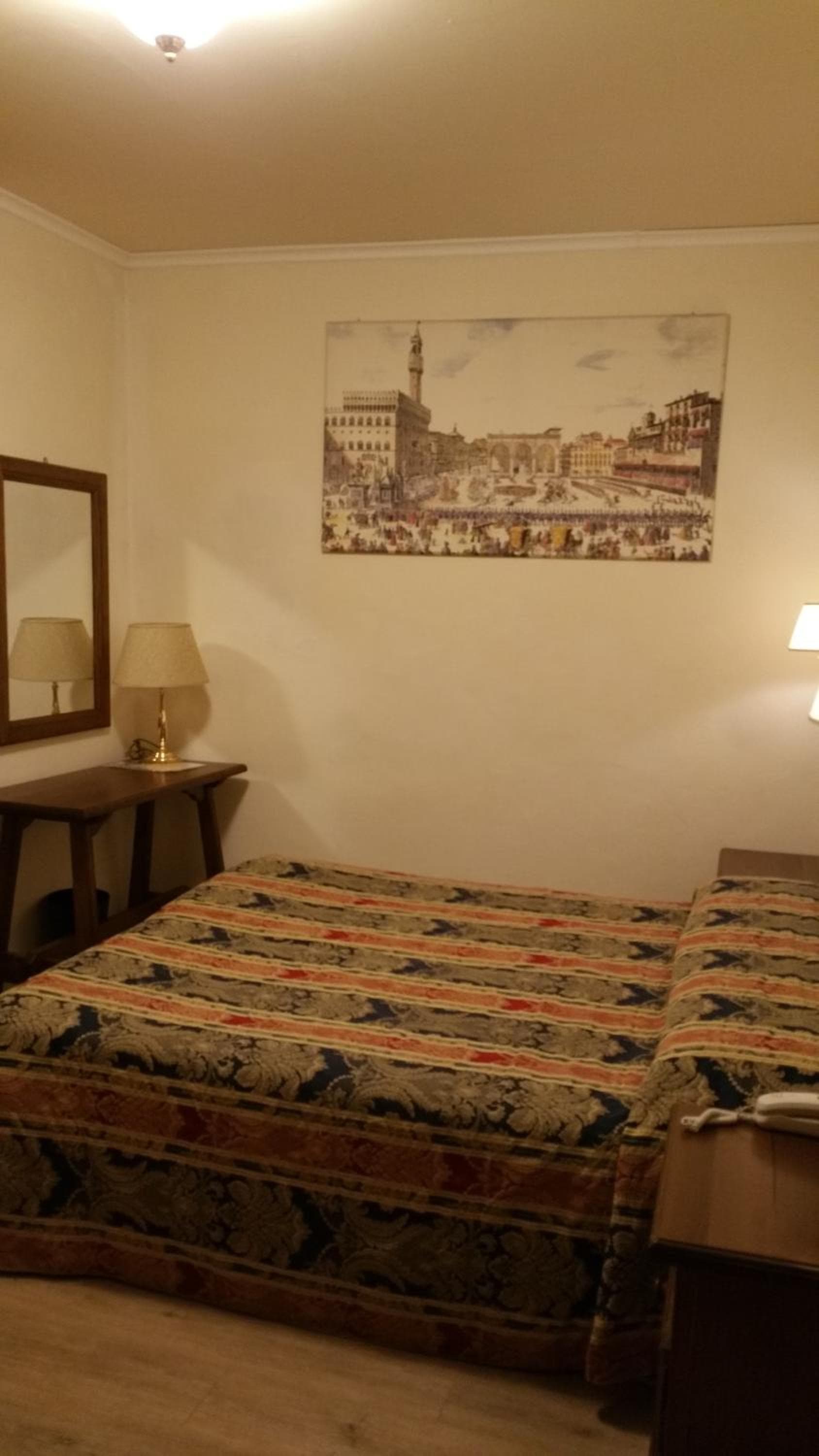 Hotel De Lanzi
