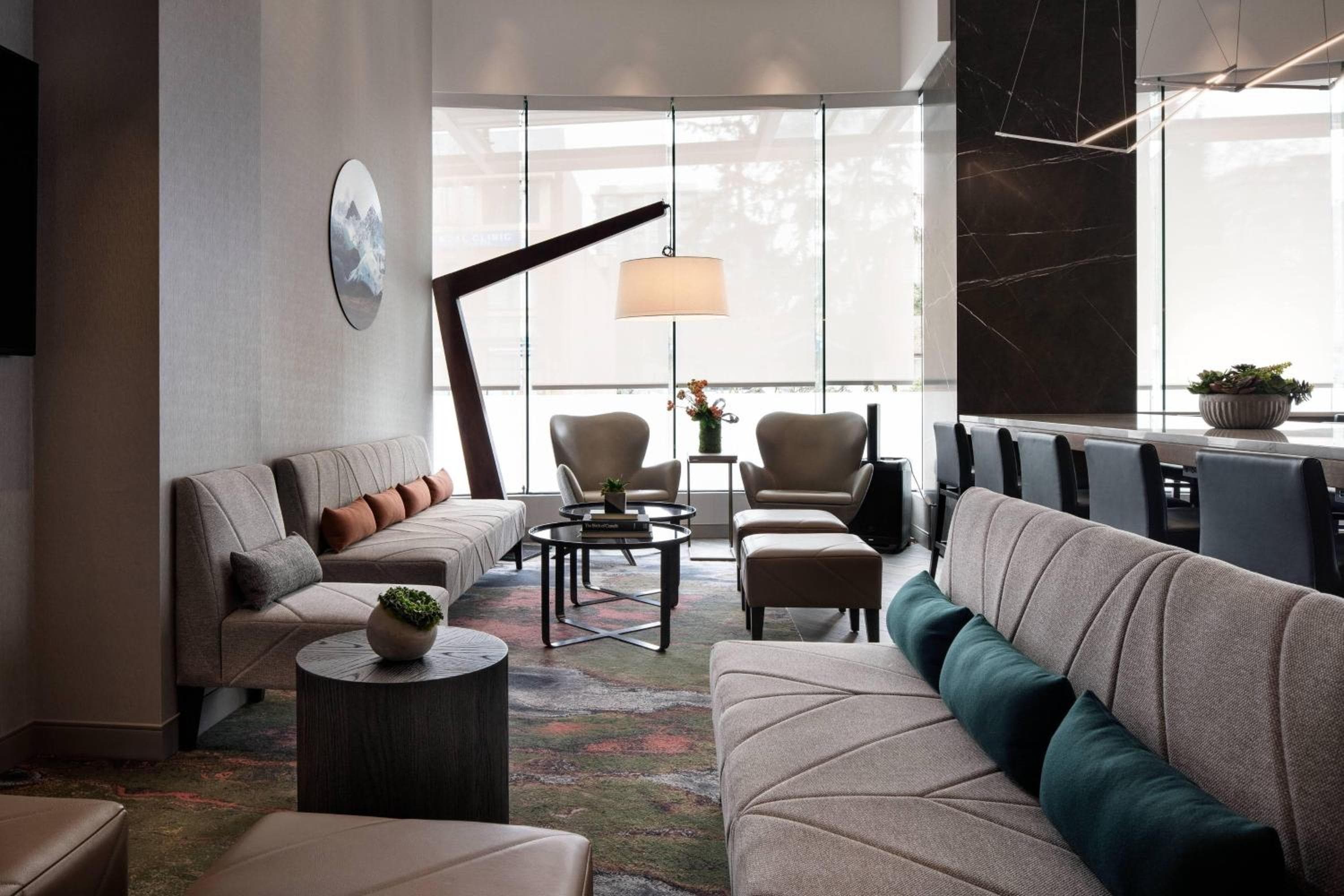 Vancouver Airport Marriott Hotel