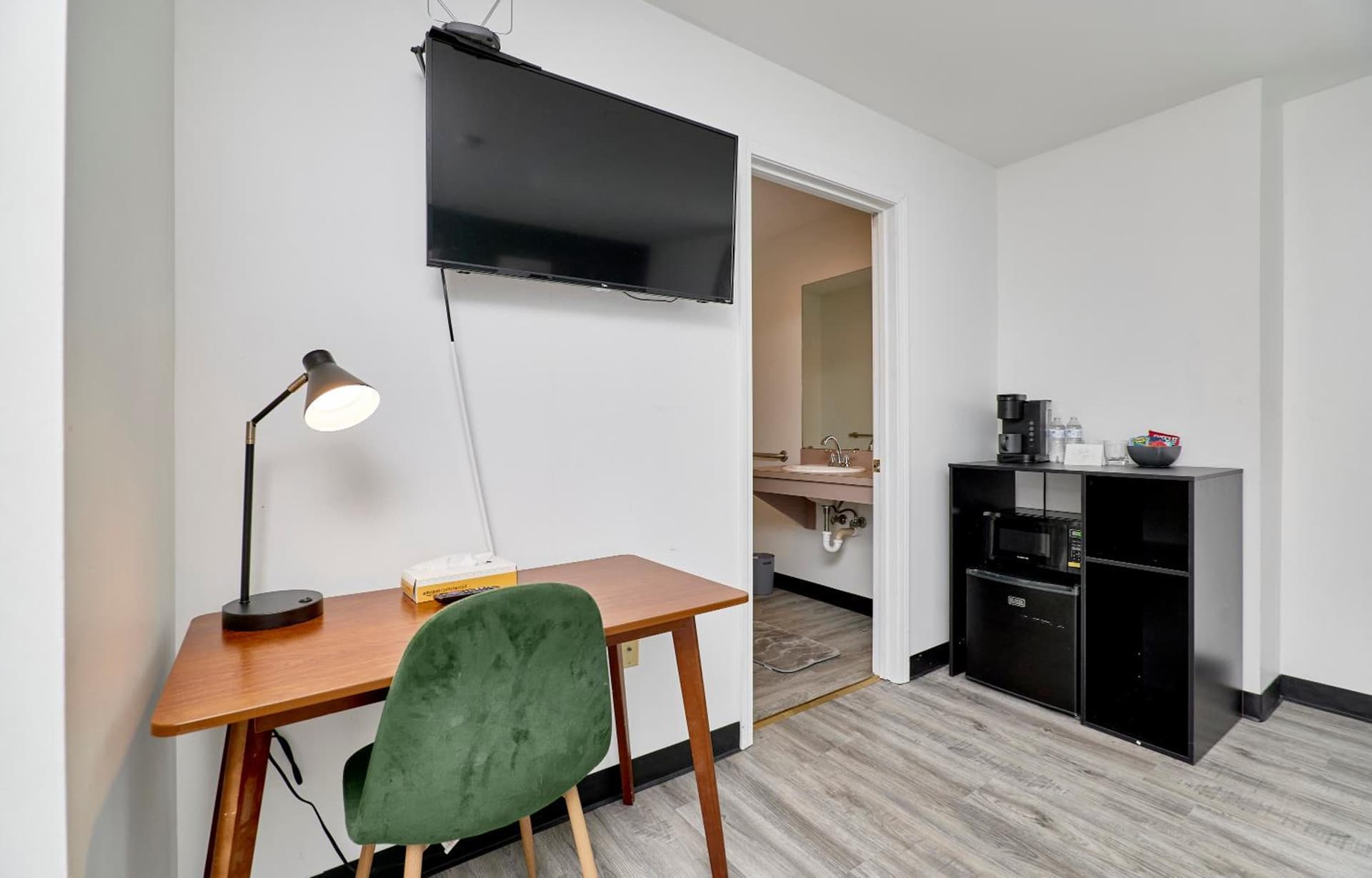 hotel room