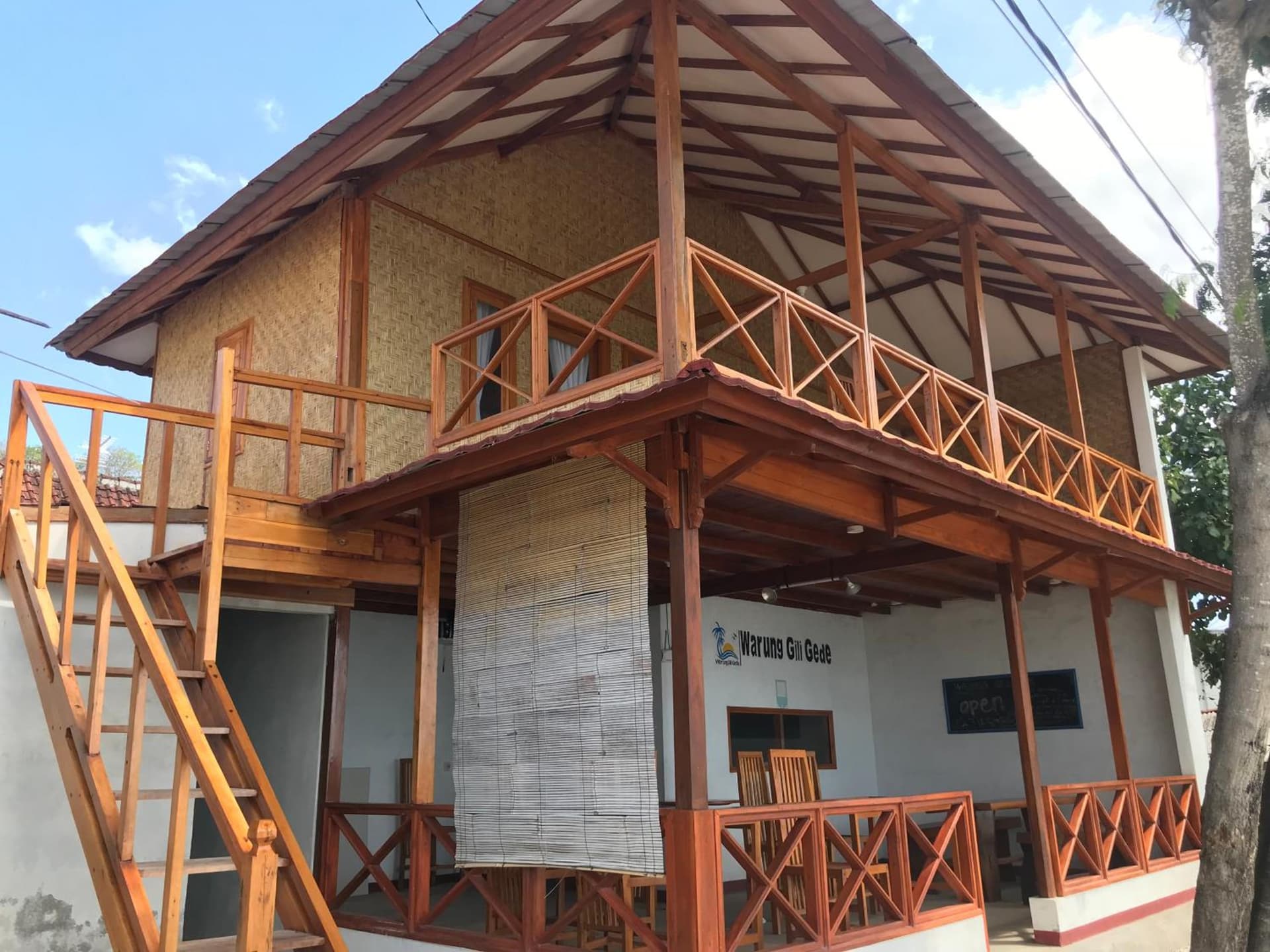 Gili Gede house