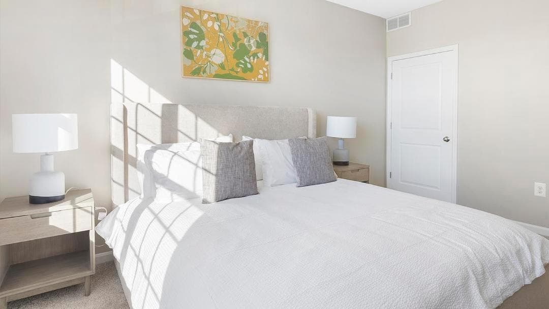 Landing at The Green - 2 Bedrooms in South Columbus
