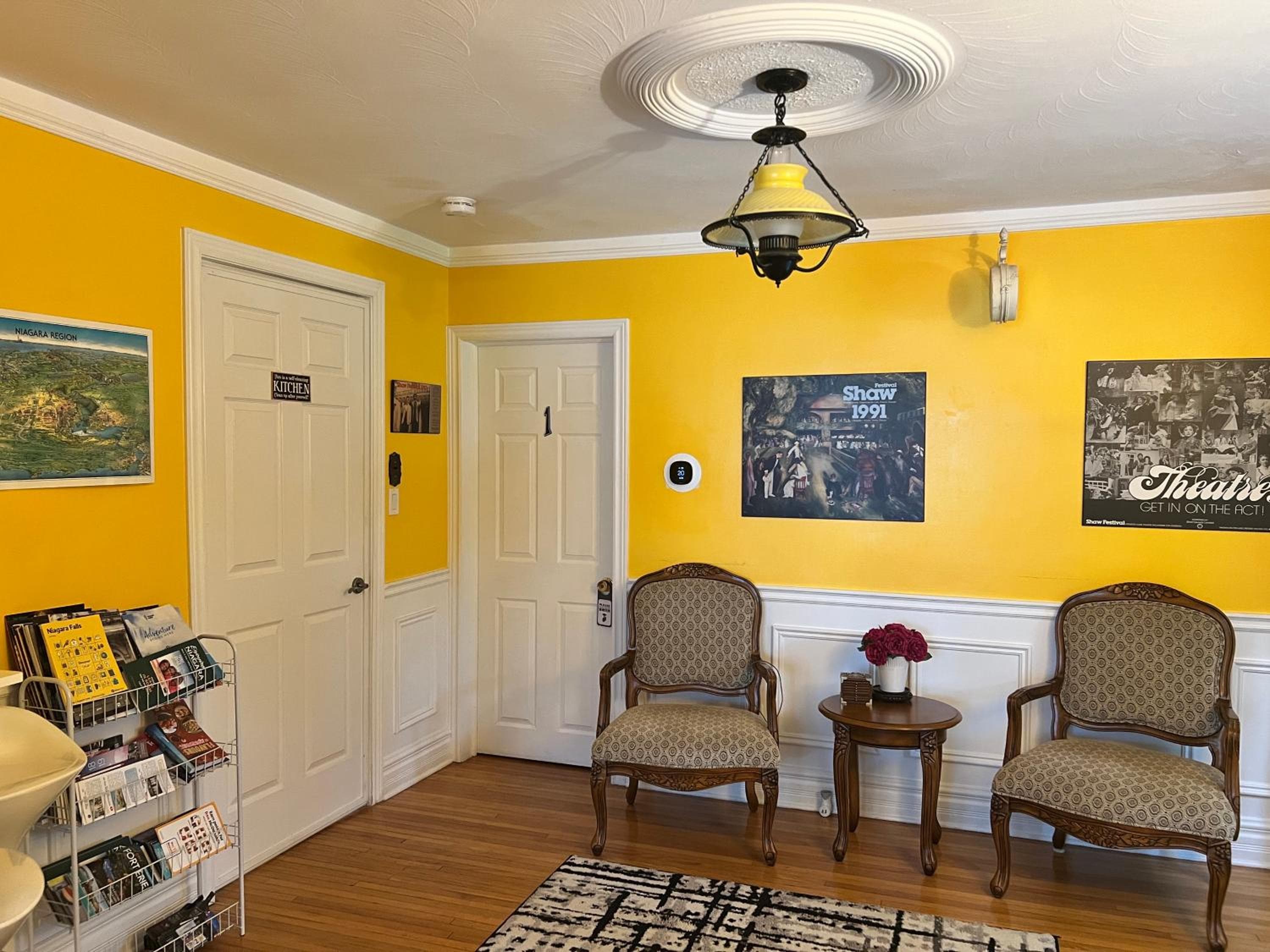 Cozy House B&B