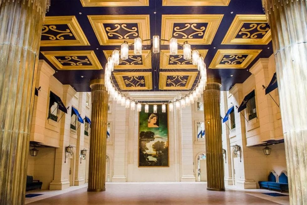 Windsor Arms Hotel