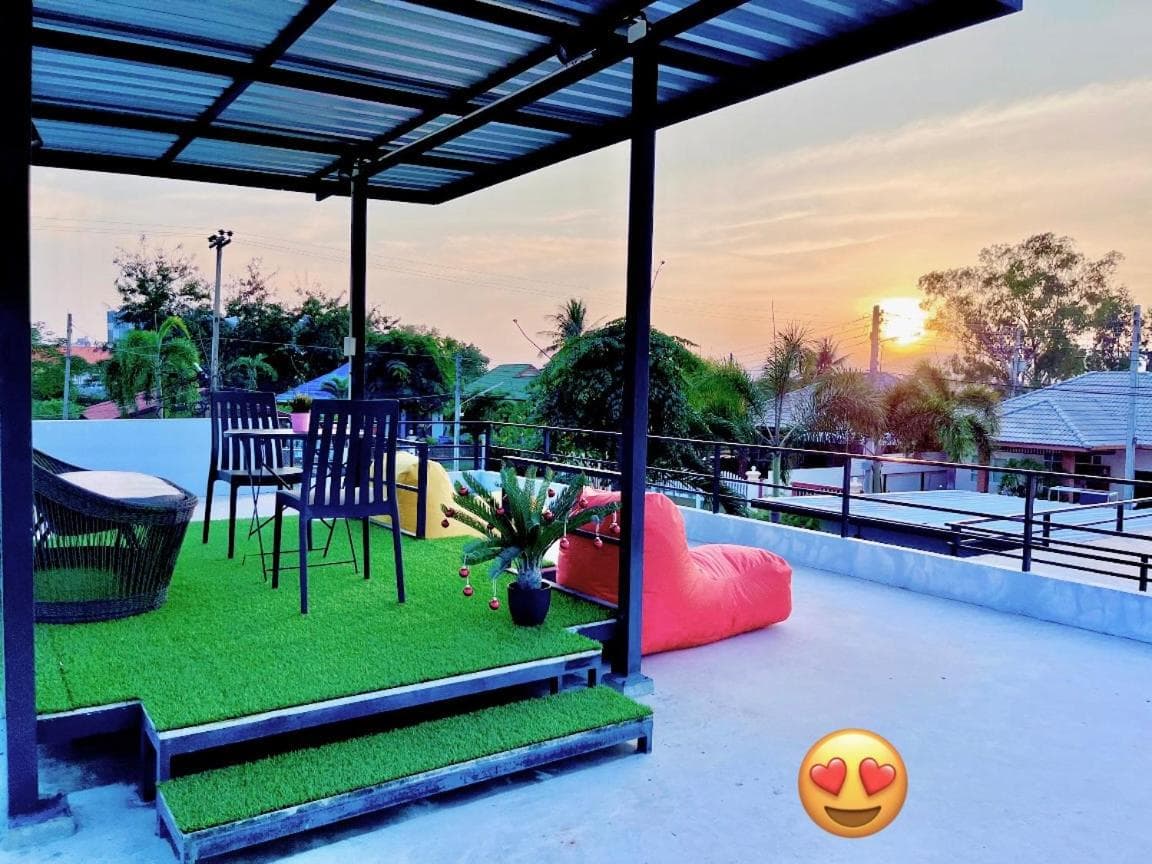 Pudpichaya Pool Villa