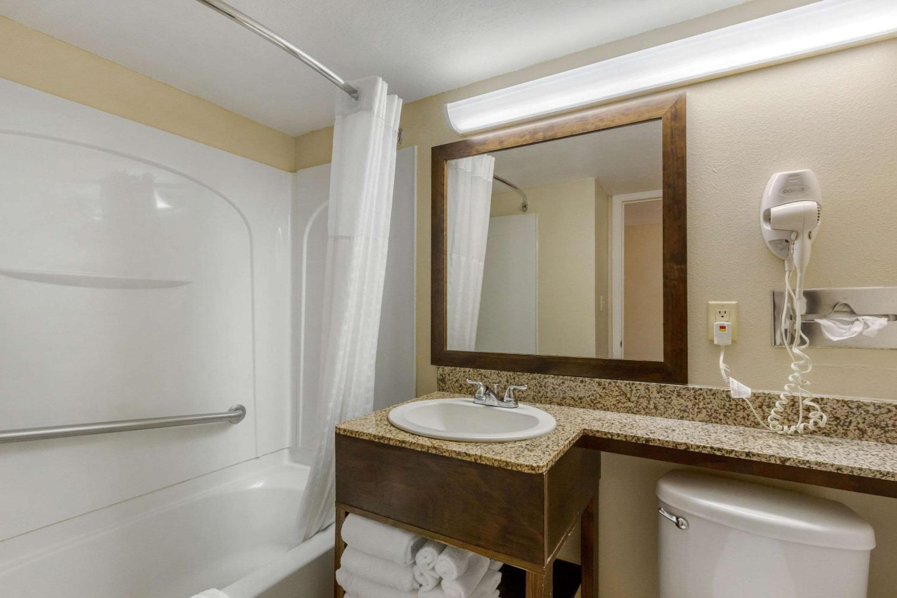 Comfort Inn St Petersburg North